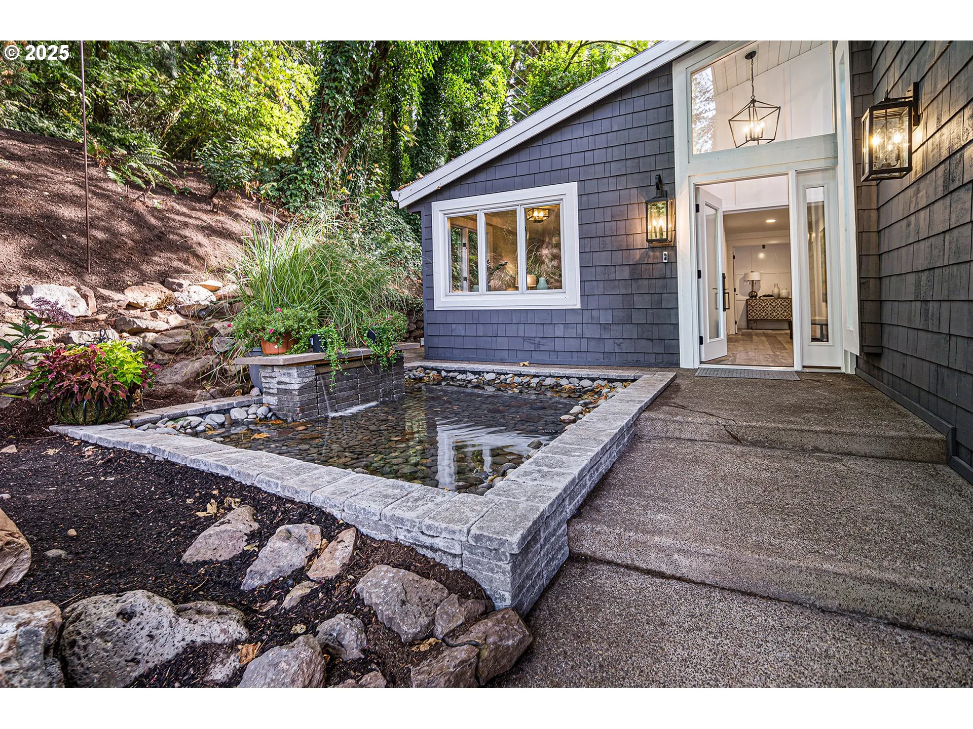 Entrance/Foyer