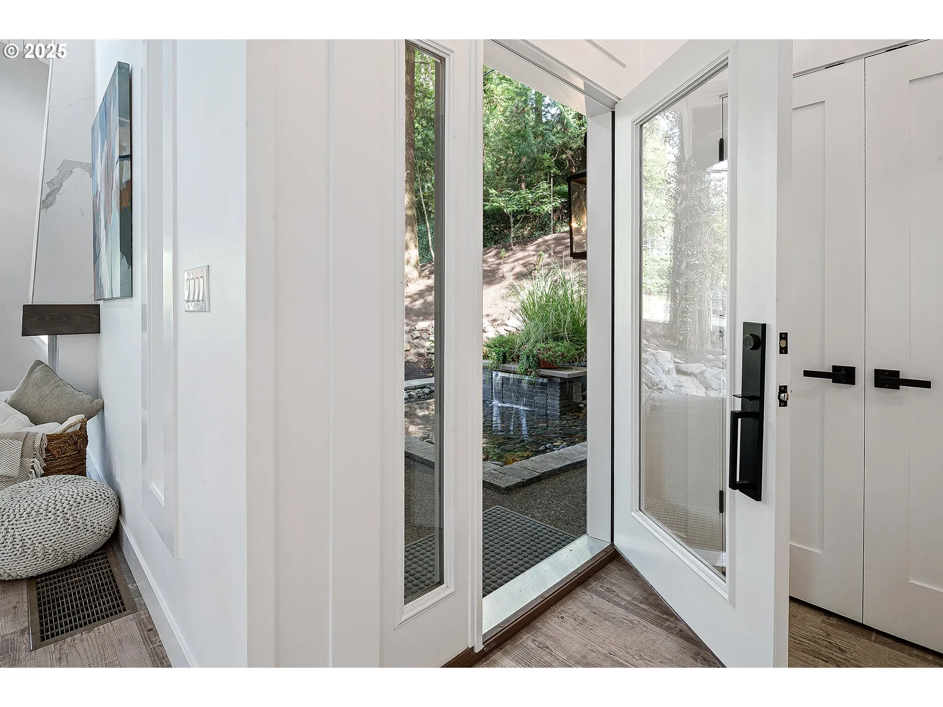 Entrance/Foyer