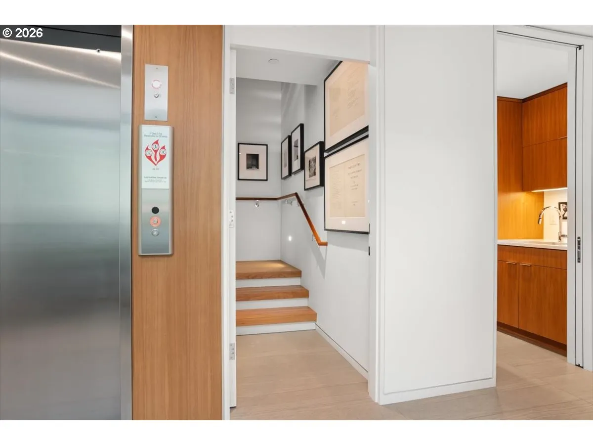 Elevator