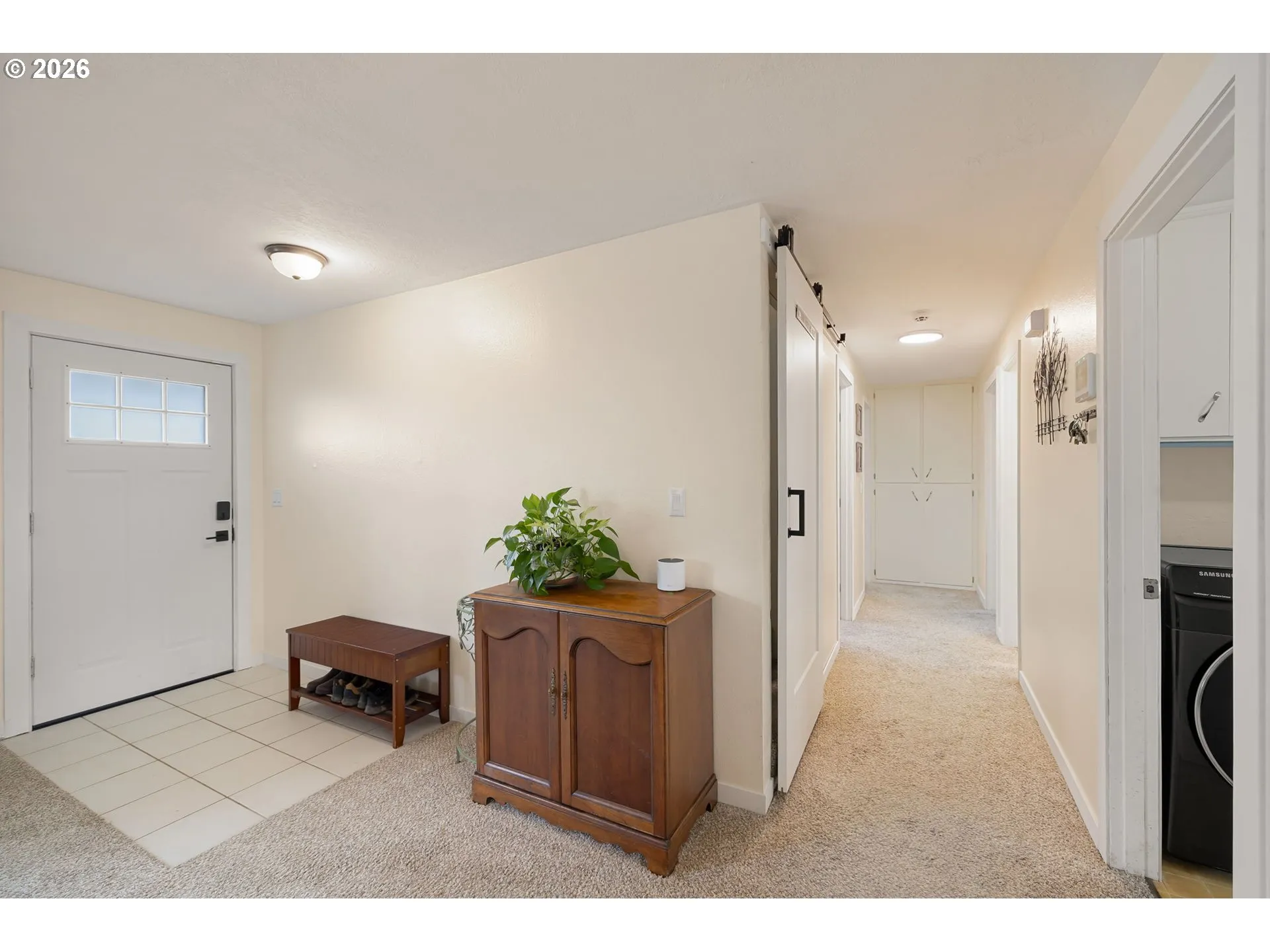 Entrance/Foyer