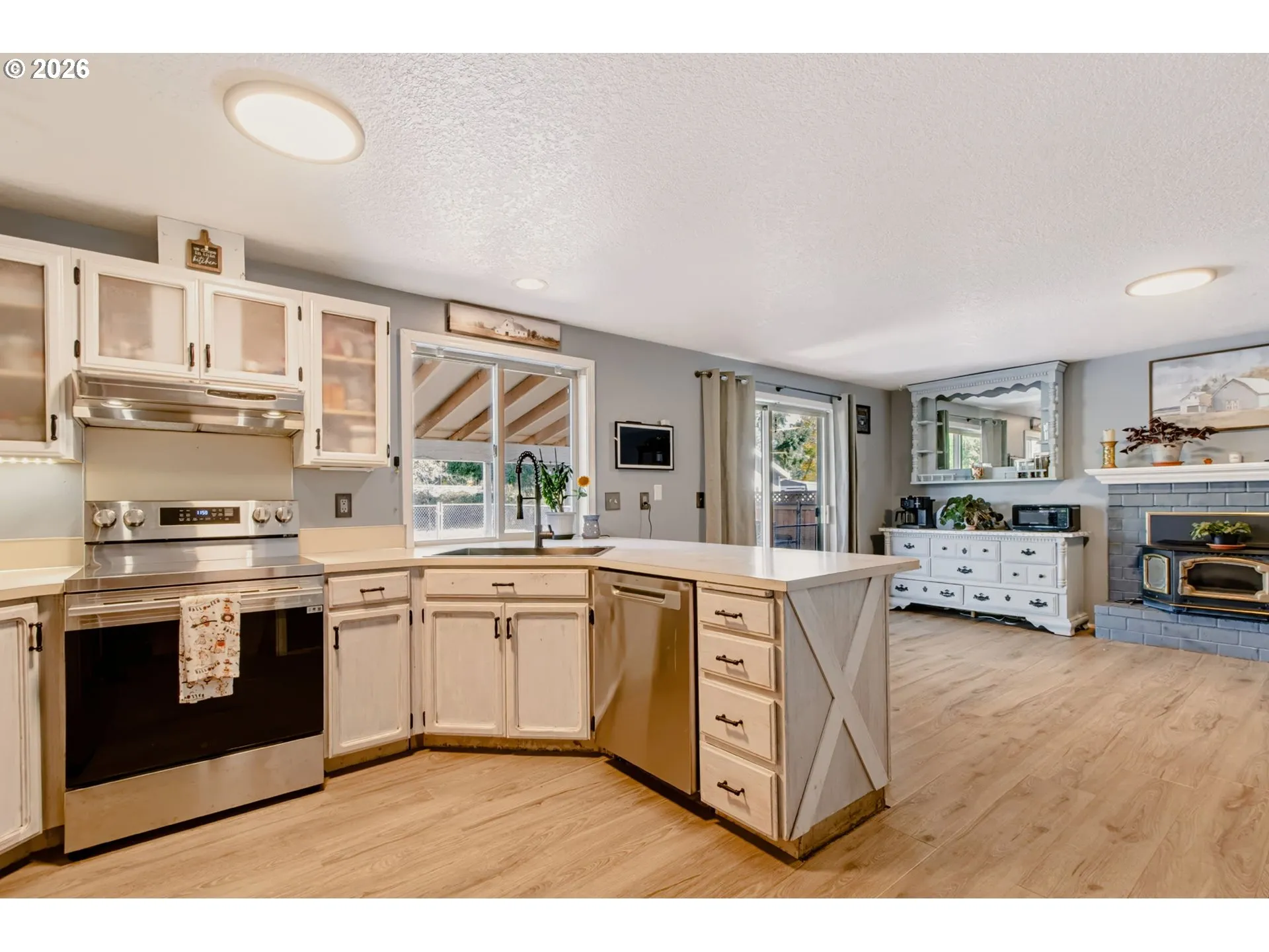 Kitchen/Family Room