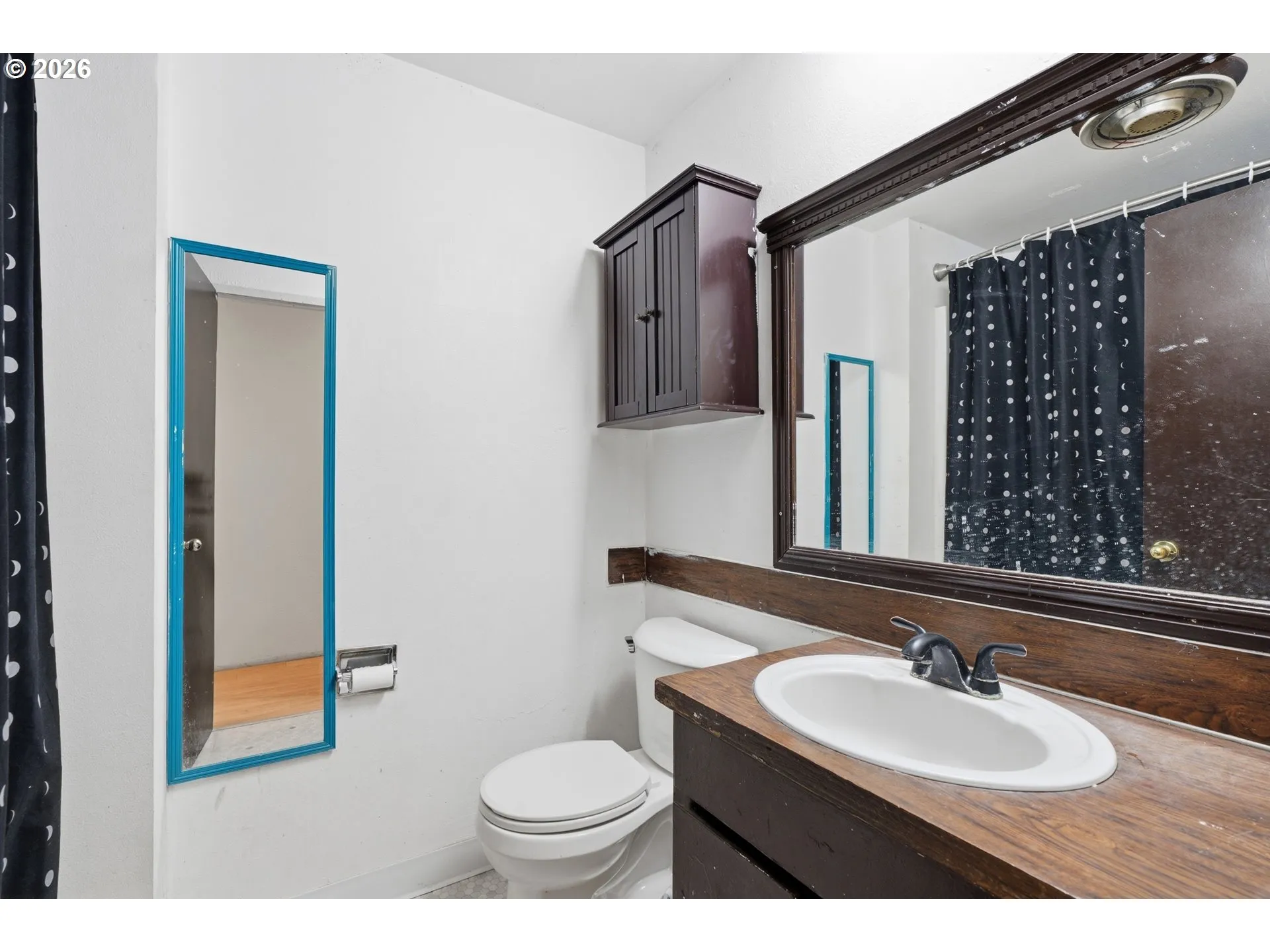 Bathroom-Main