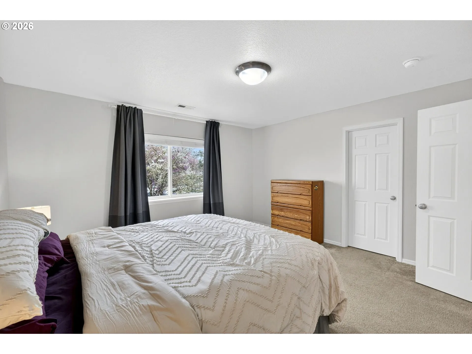 Primary Bedroom-Upper
