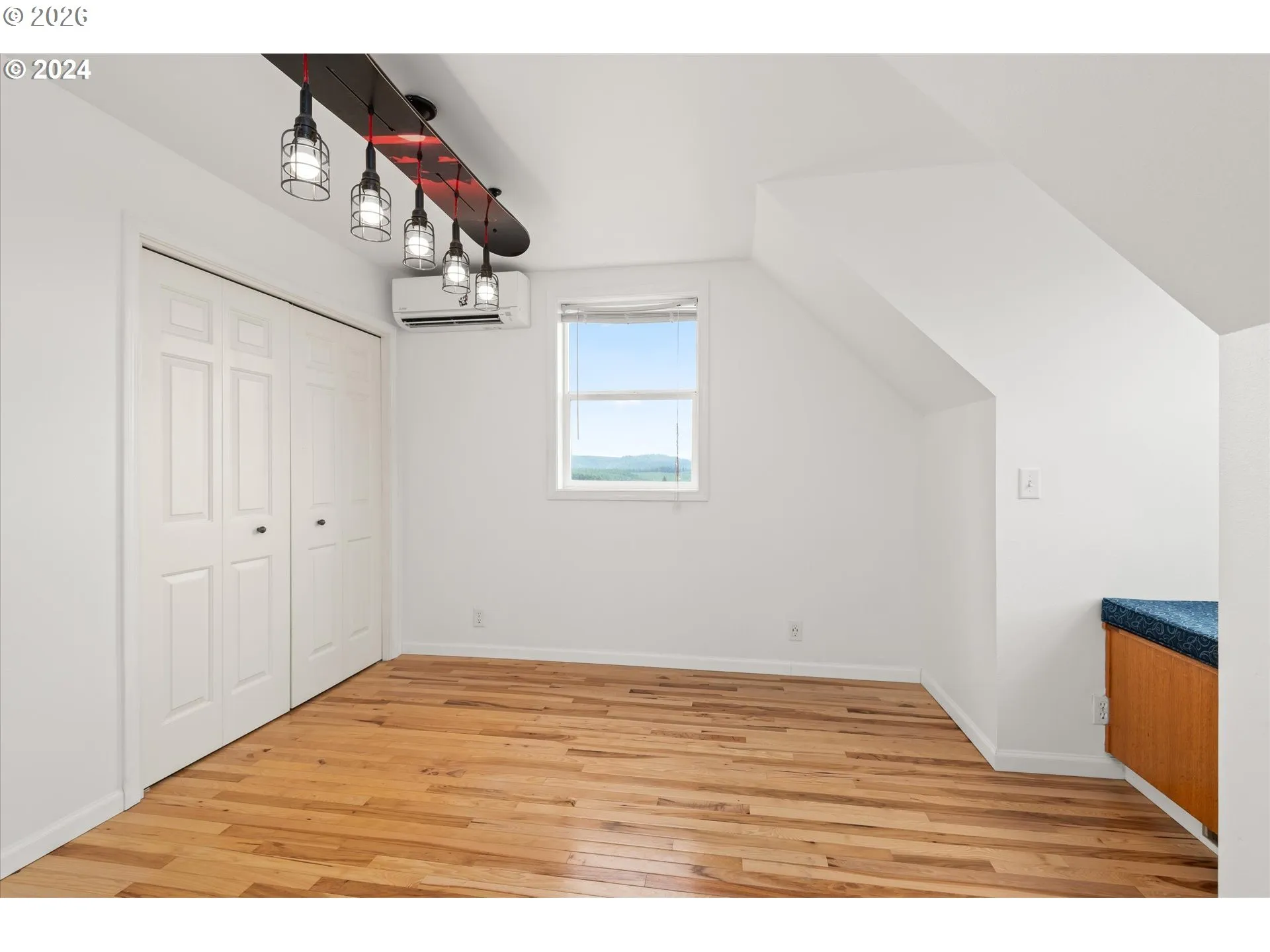 Bathroom-Upper
