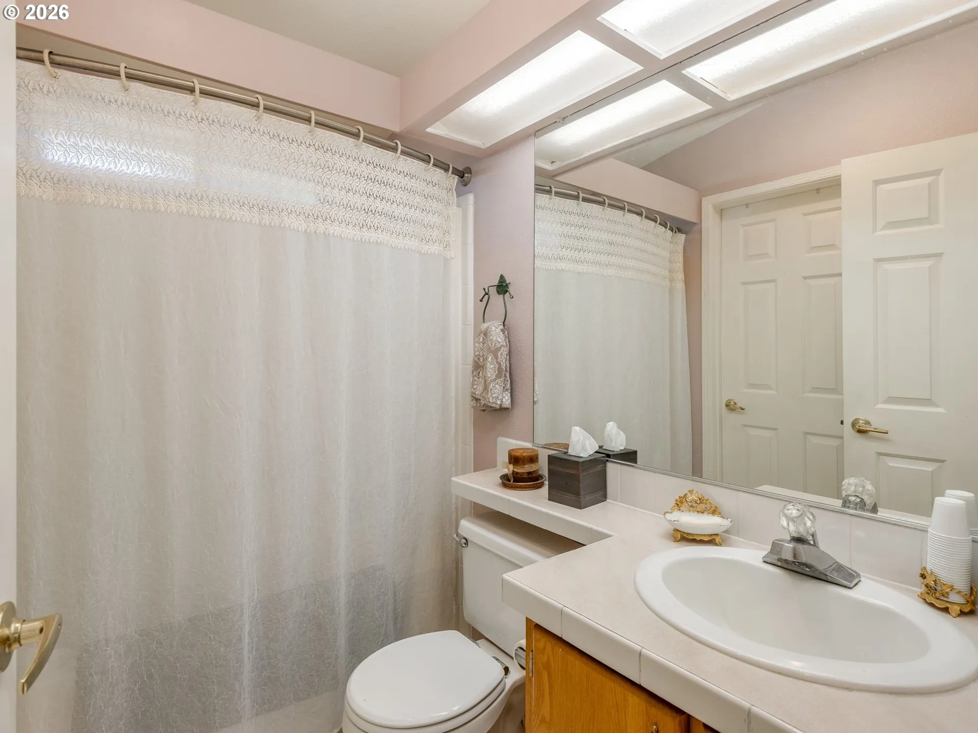 Bathroom-Hall