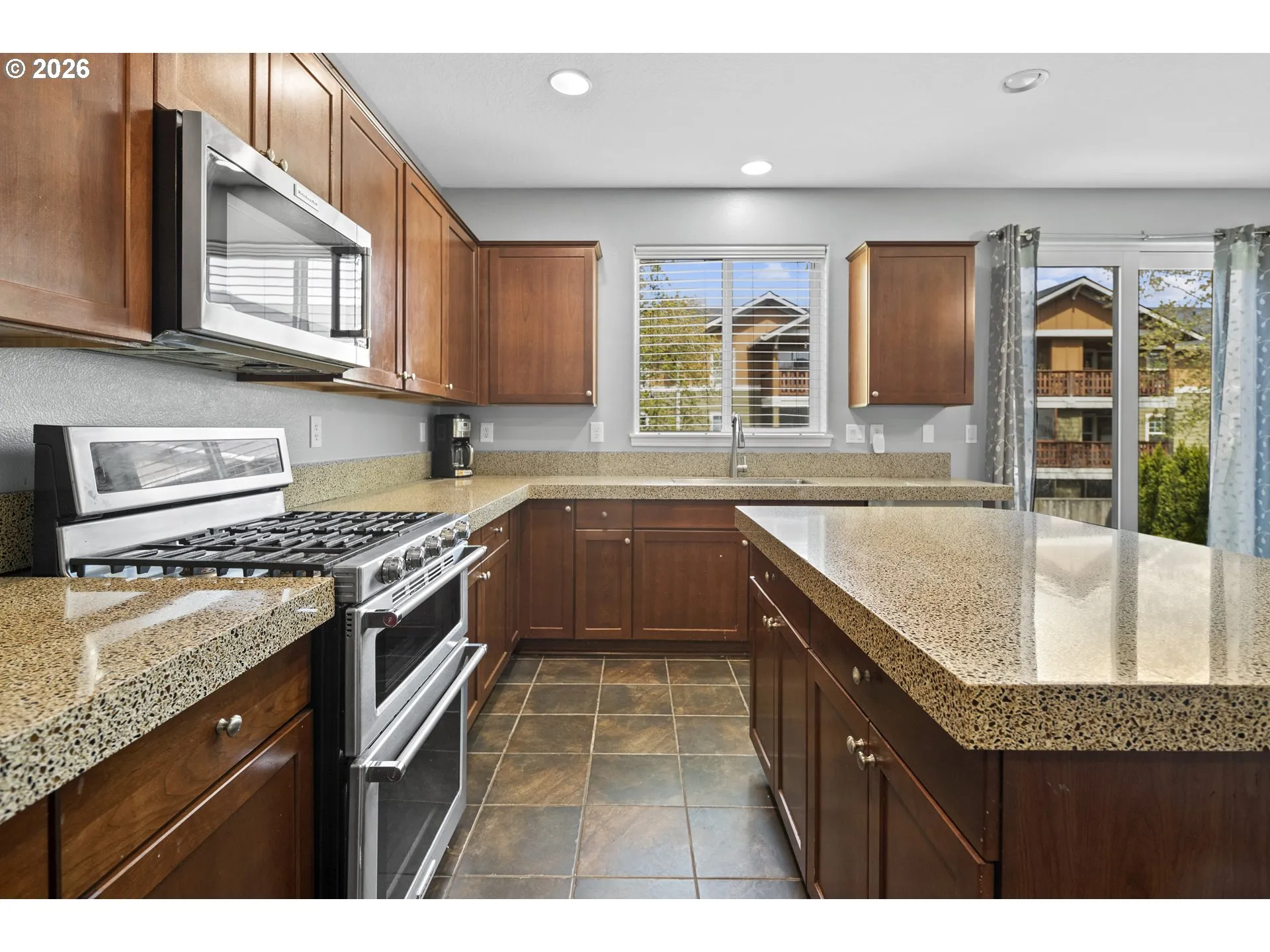 Kitchen-Island