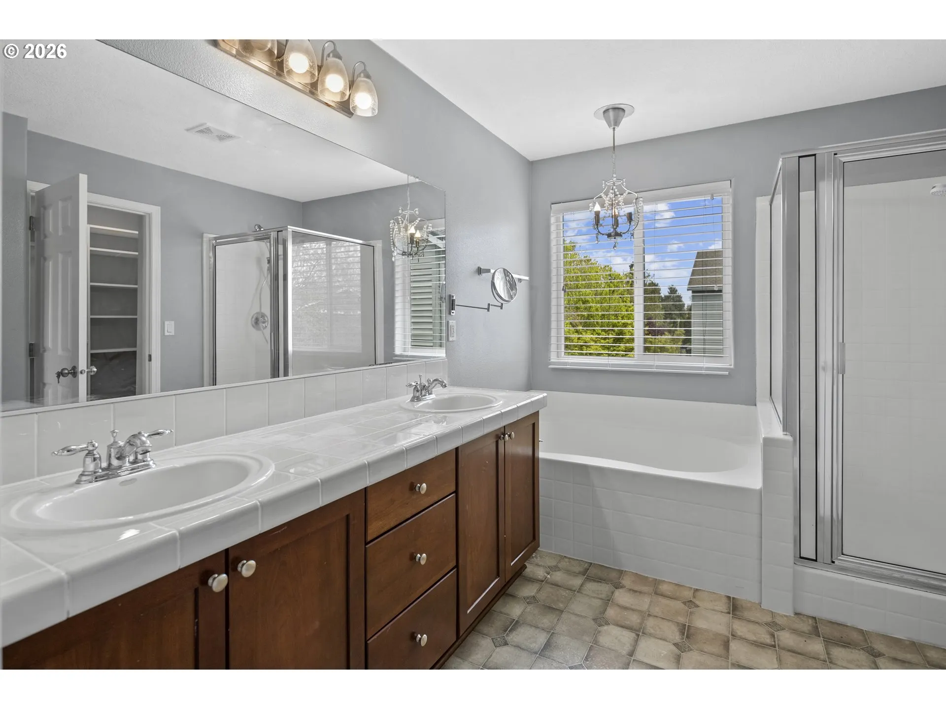 Primary Bedroom-Attached Bathroom