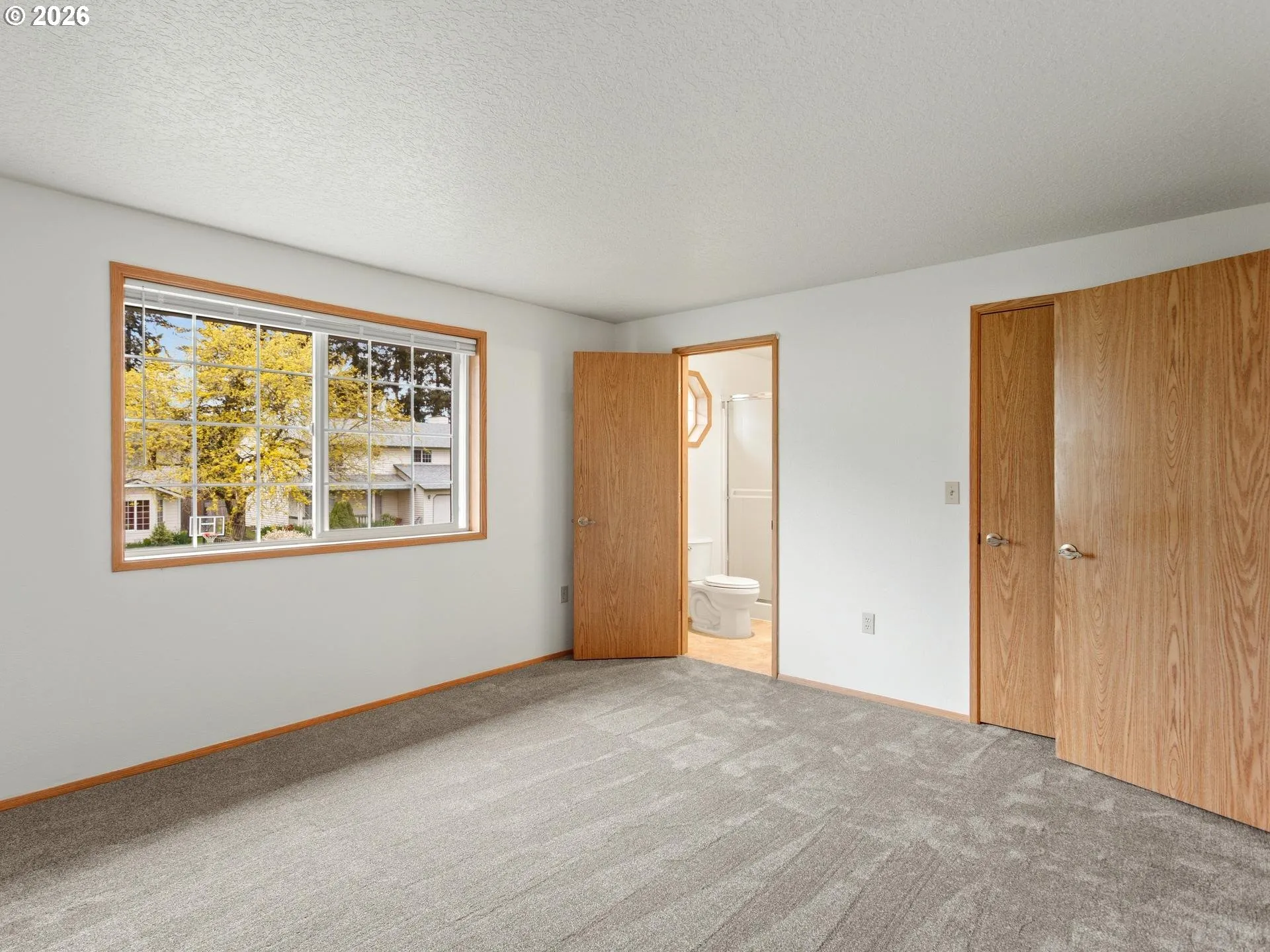 Bedroom, Primary-Upper