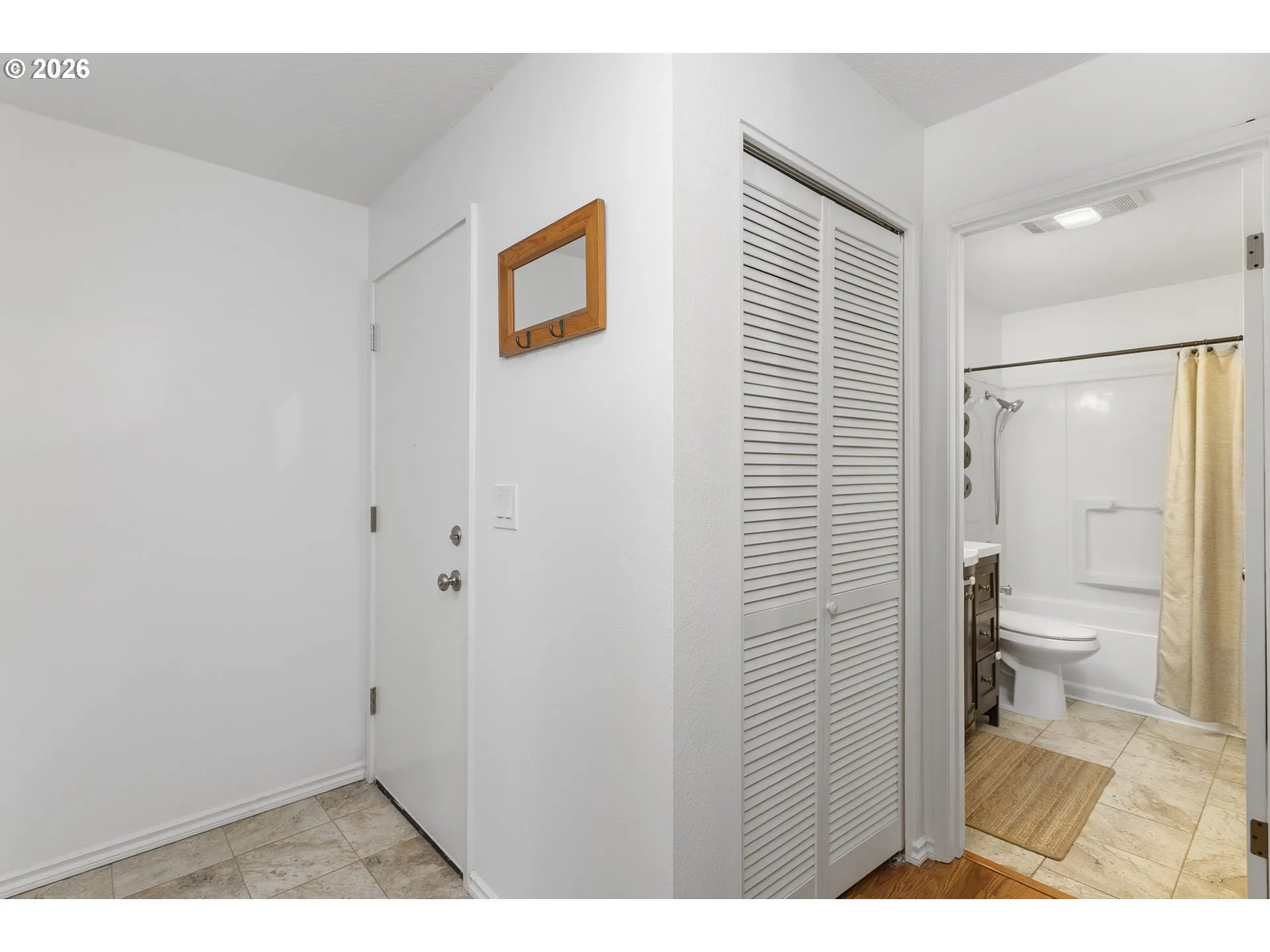 Entrance/Foyer