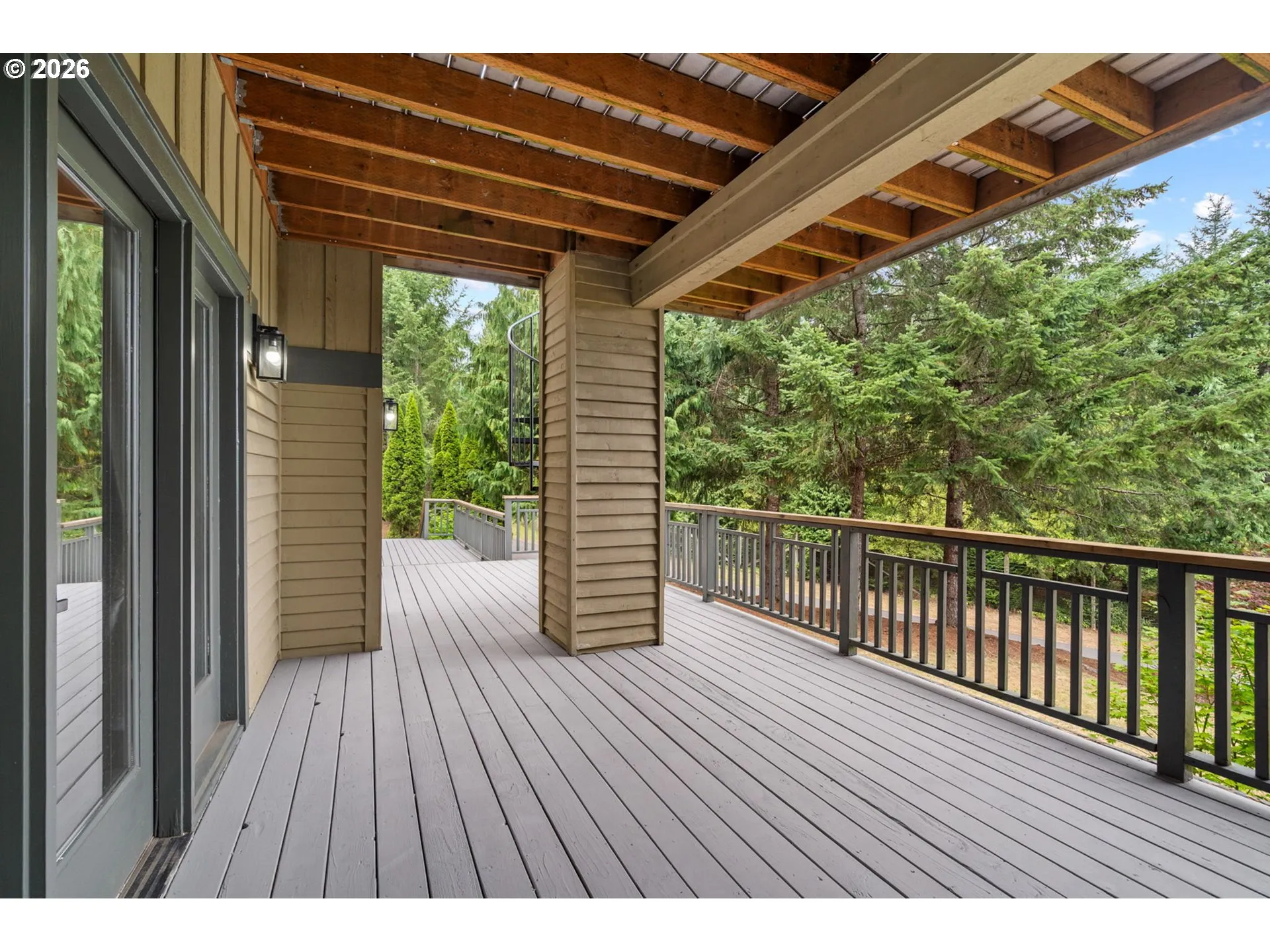 Deck-Lower