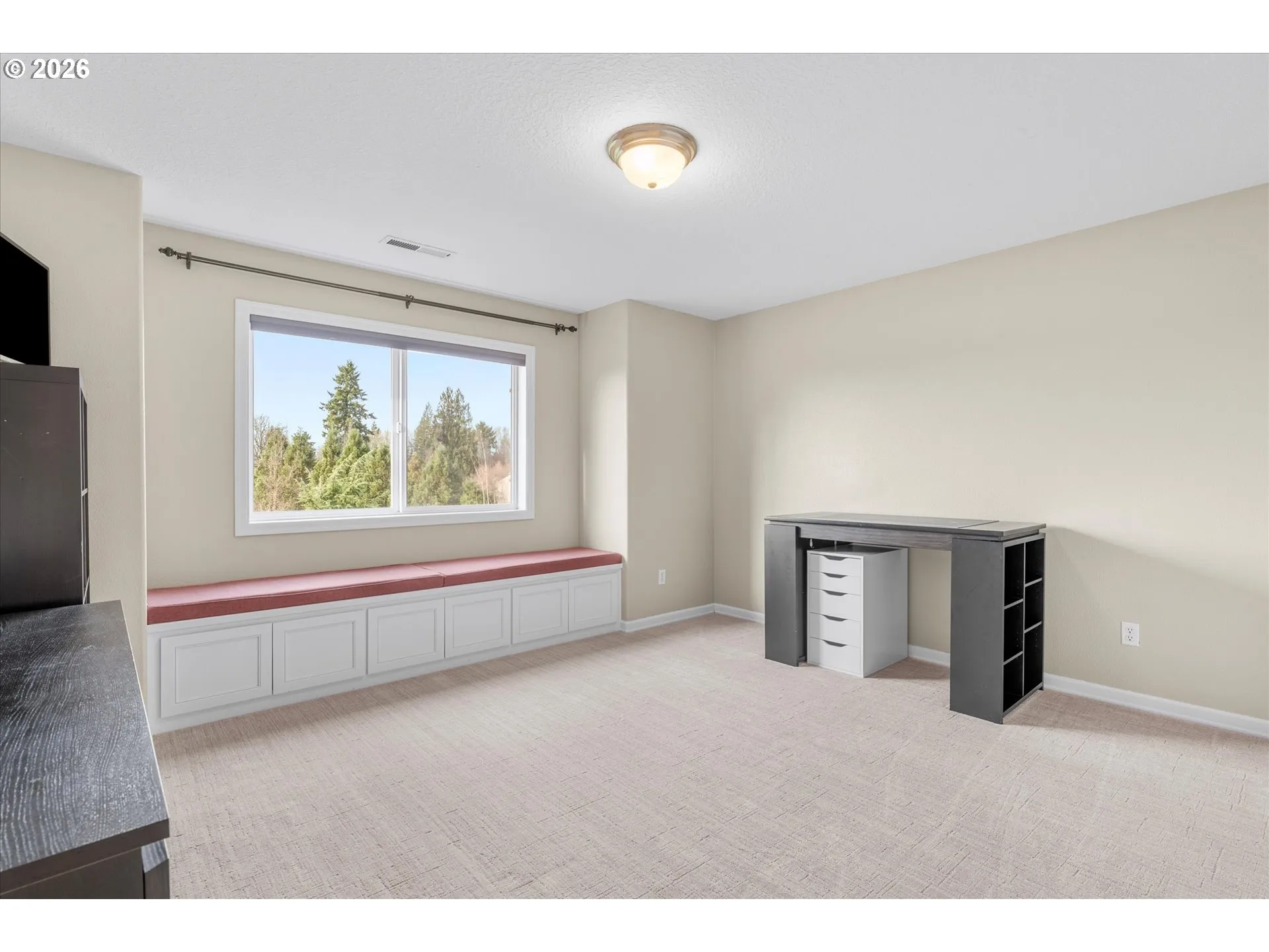 Bedroom-Upper