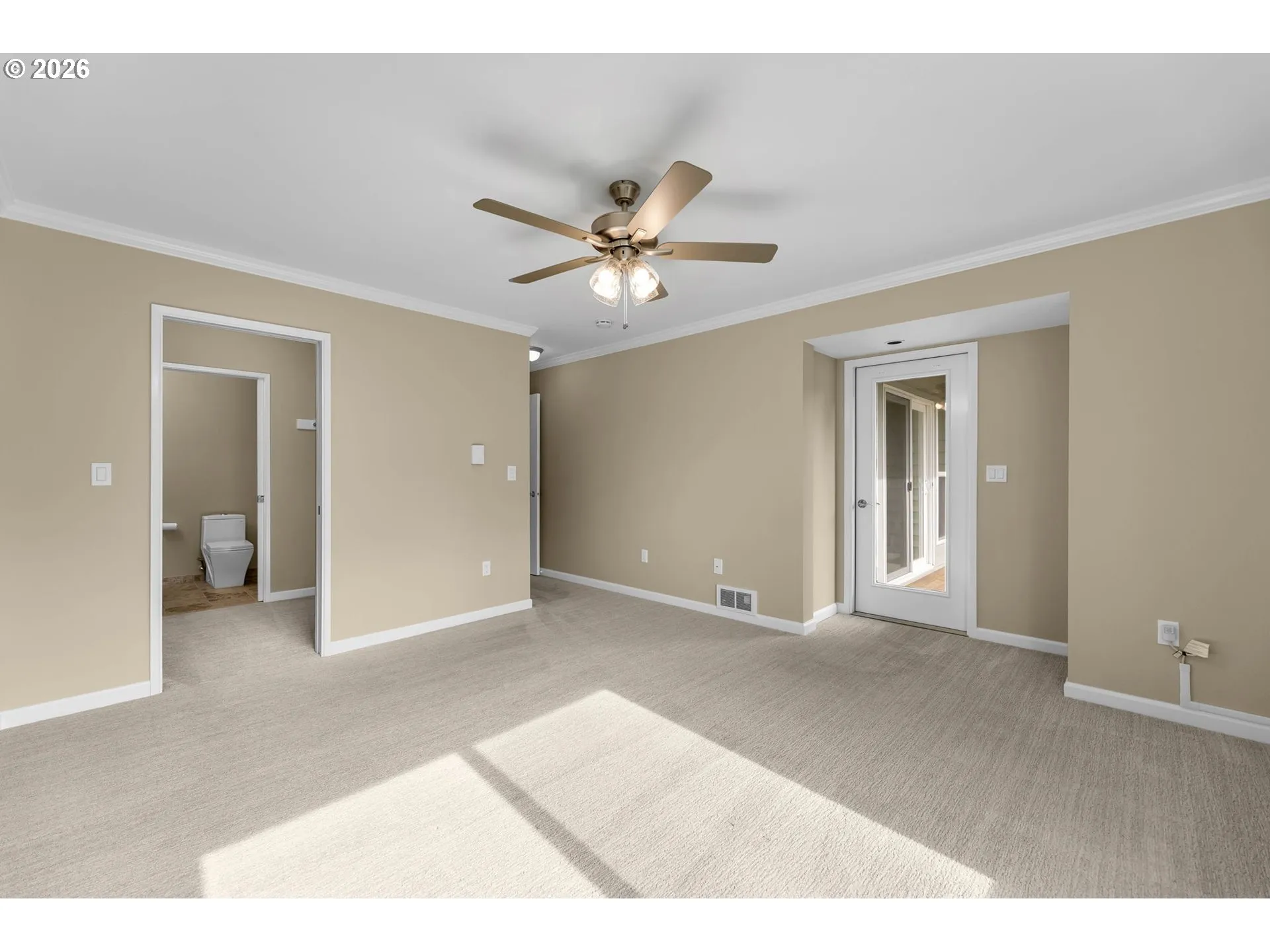 Bedroom, Primary-Ceiling Fan