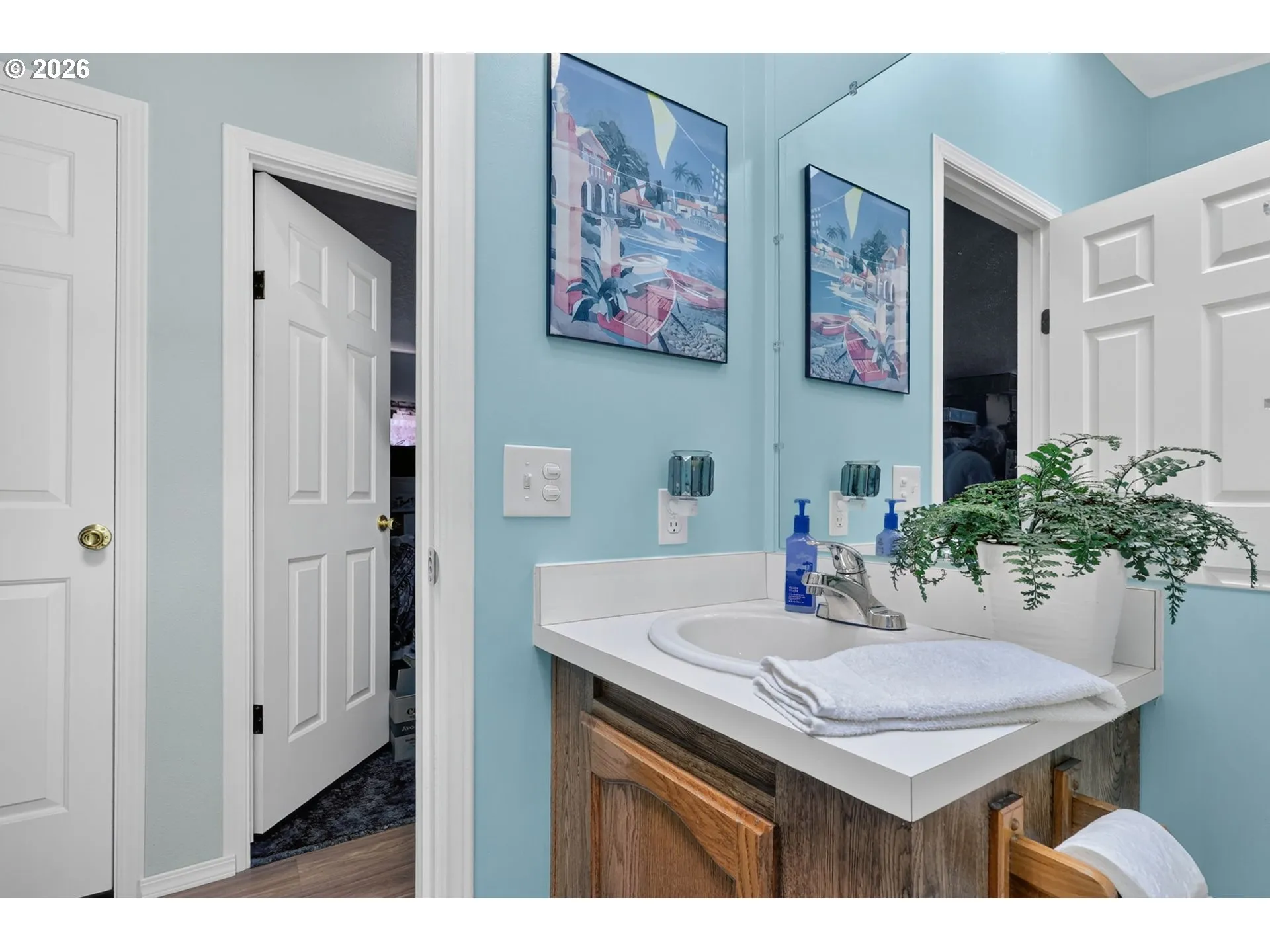 Bathroom-Hall