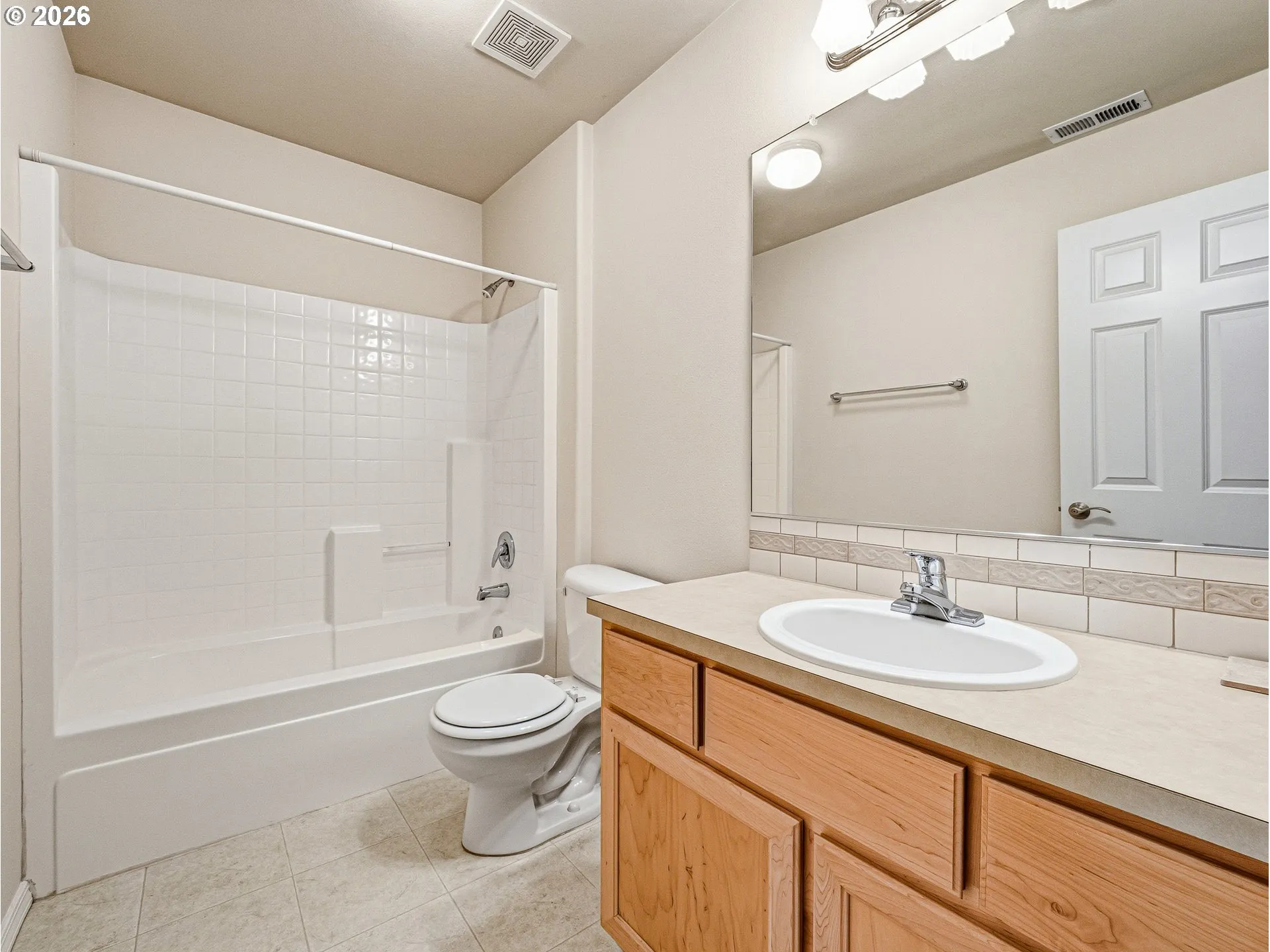 Bathroom-Upper