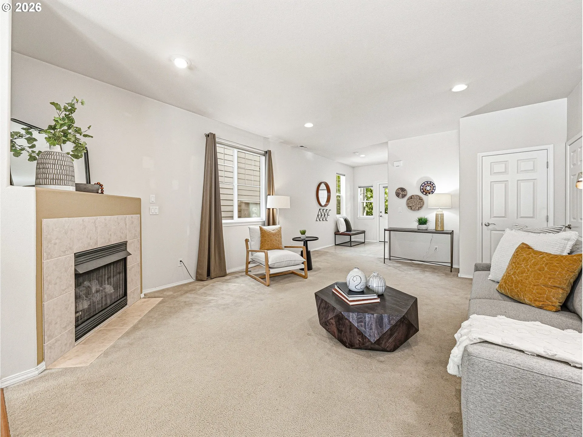 Living Room-Fireplace