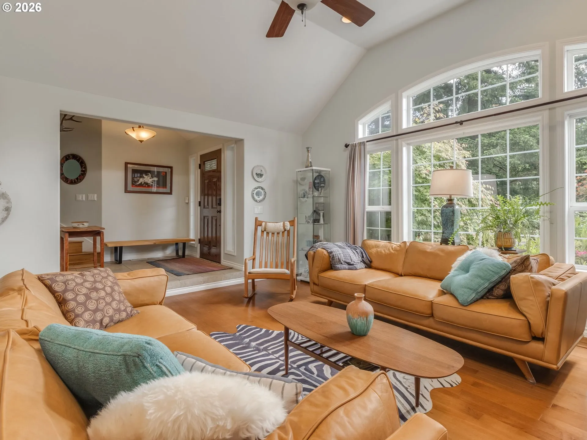 Living Room-Ceiling Fan