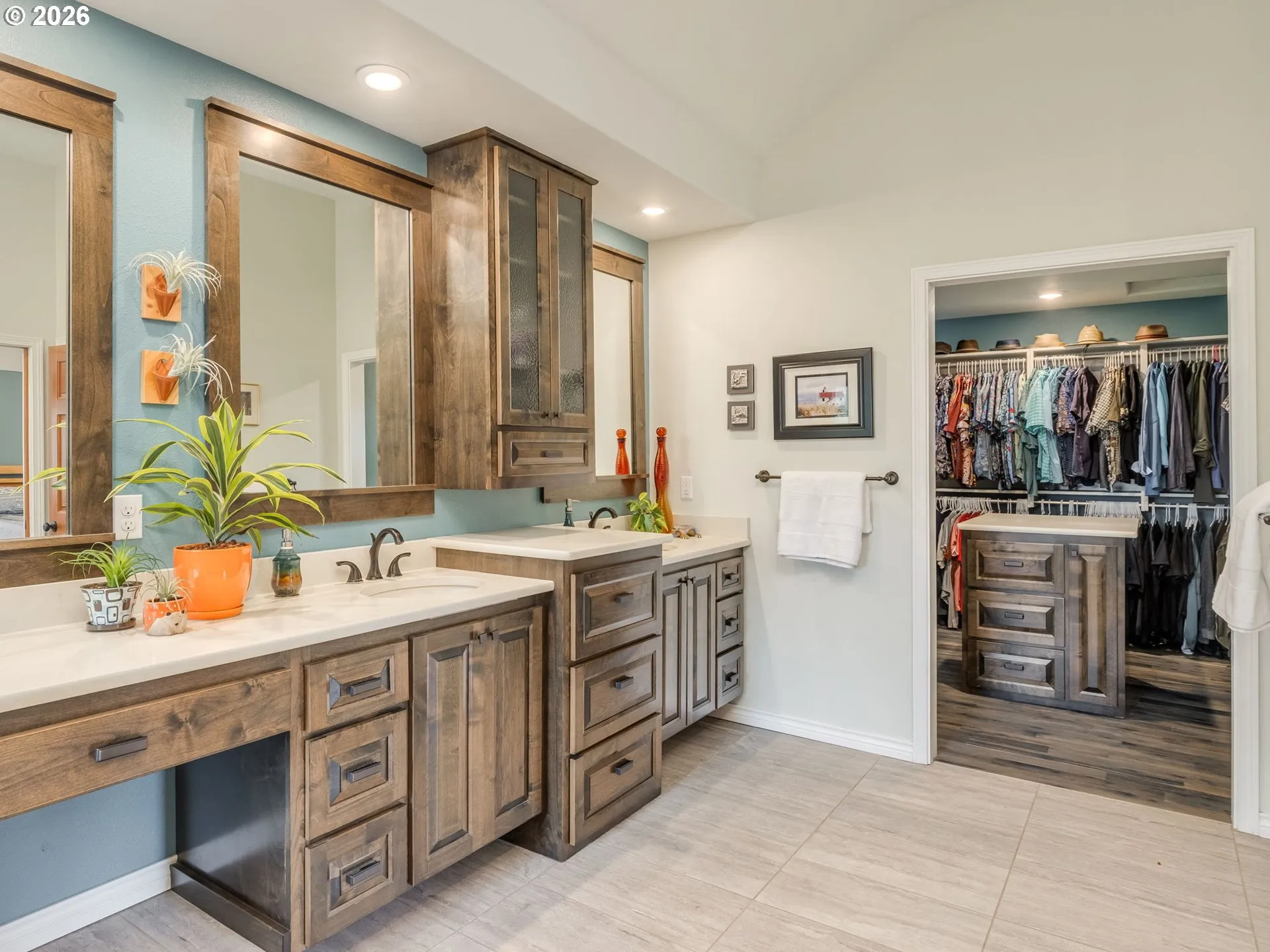 Primary Bedroom-Walk-In Closet