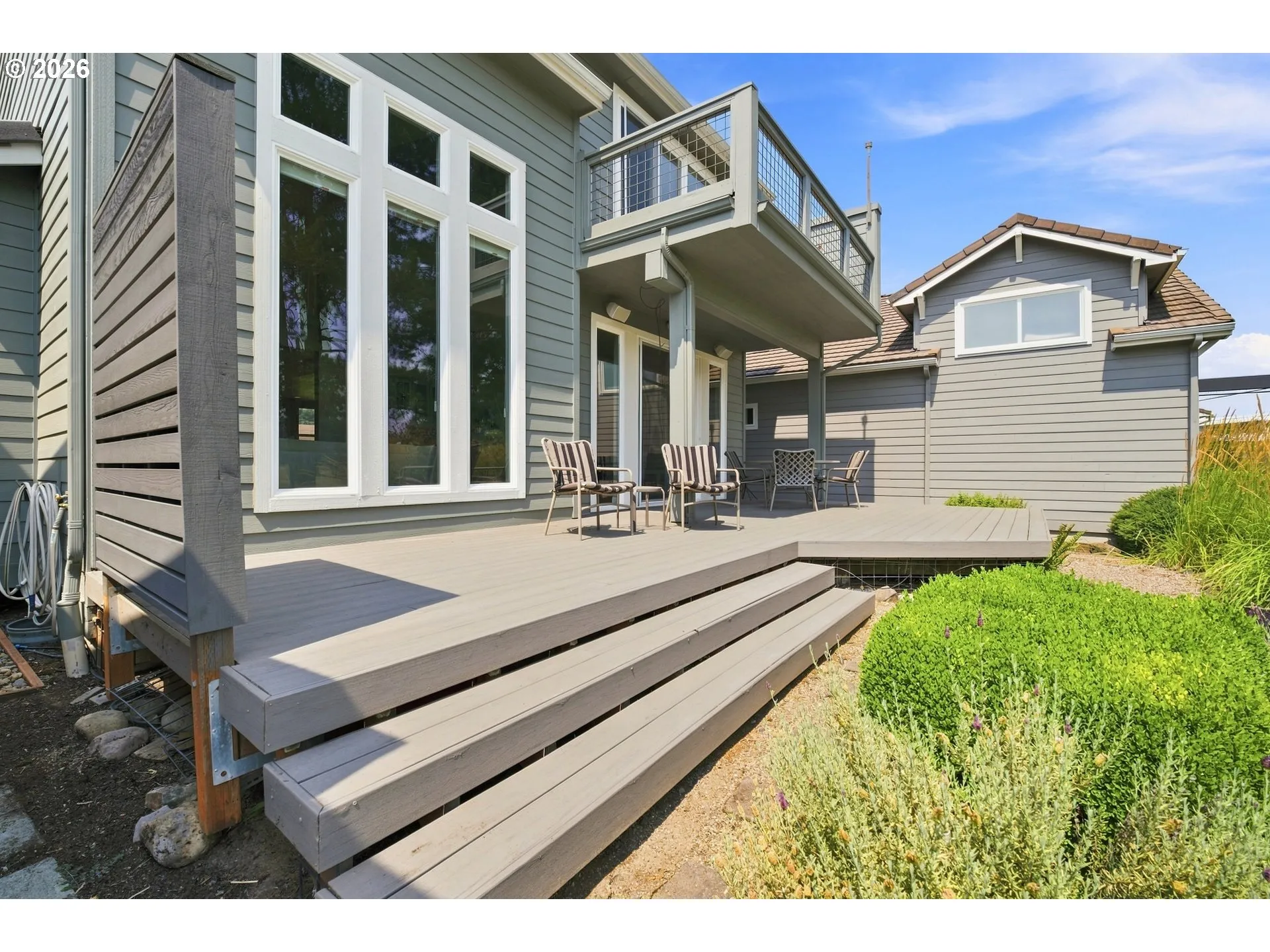 Deck-Upper