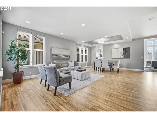 Living Room/Dining Room