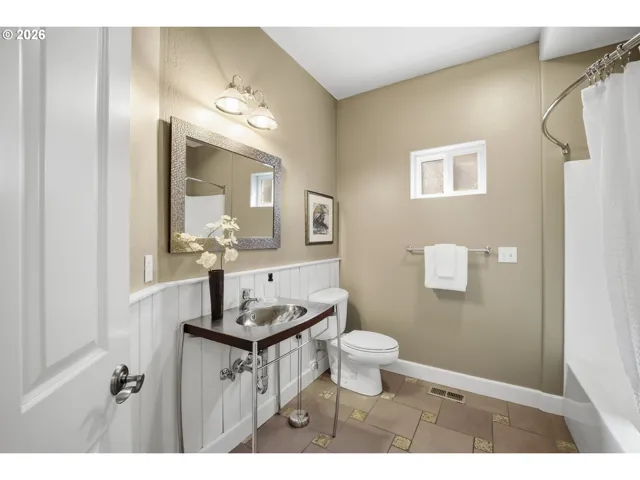 Bathroom-Main