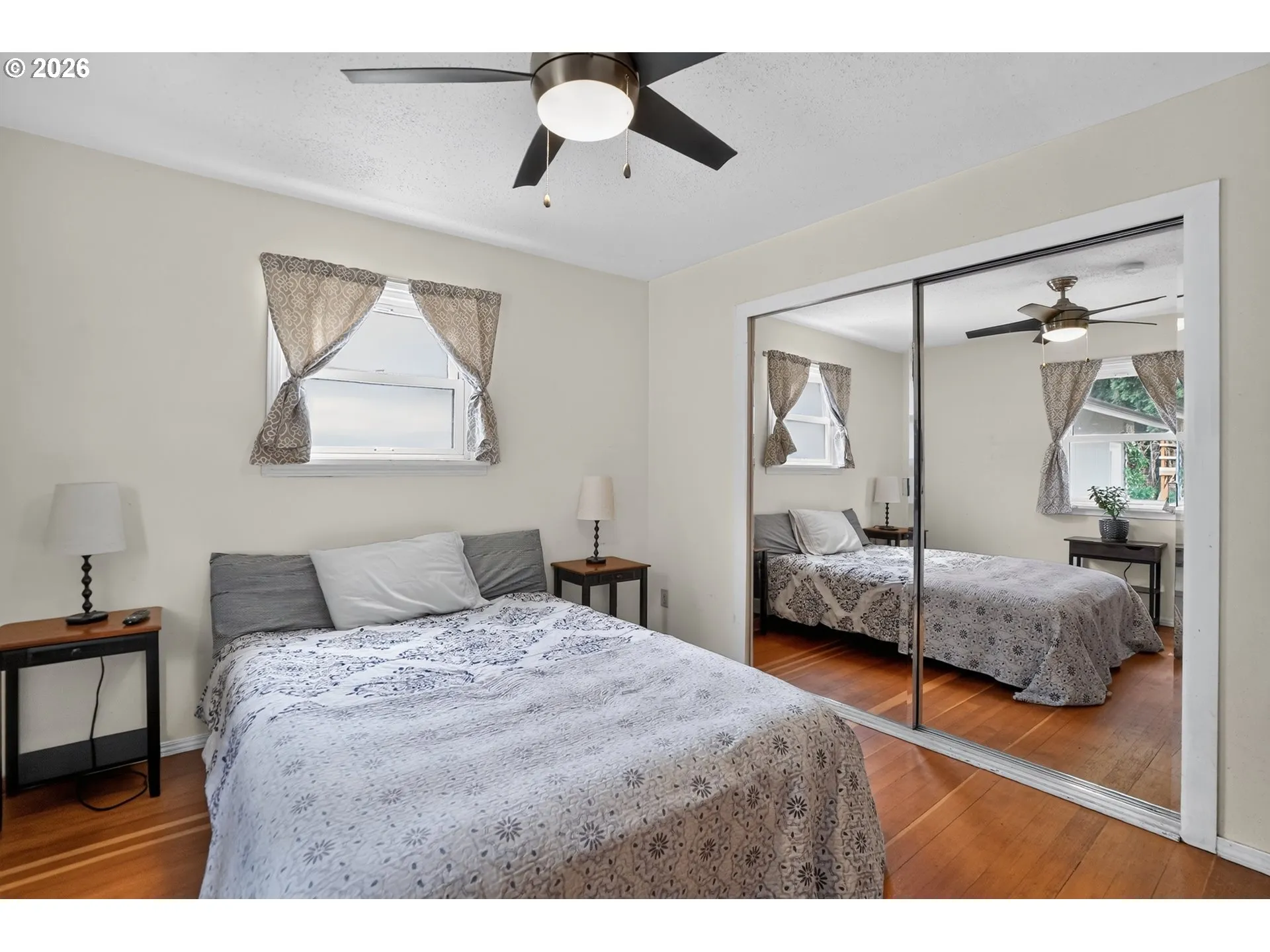 Bedroom-Ceiling Fan