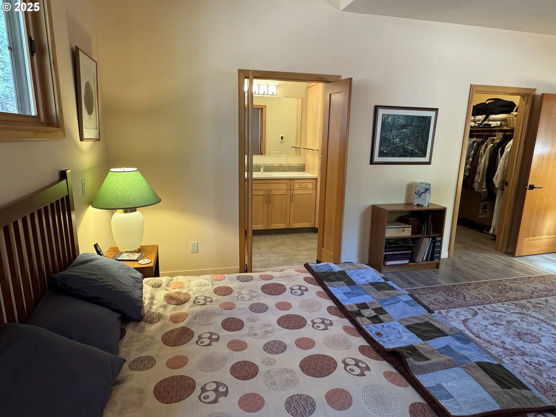 Bedroom, Primary