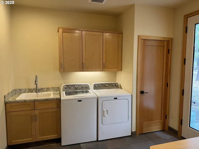 Laundry-Main