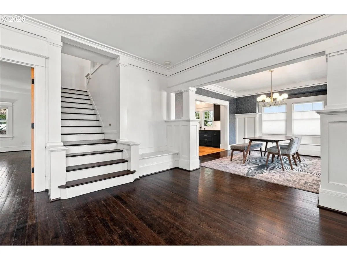 Living Room/Dining Room