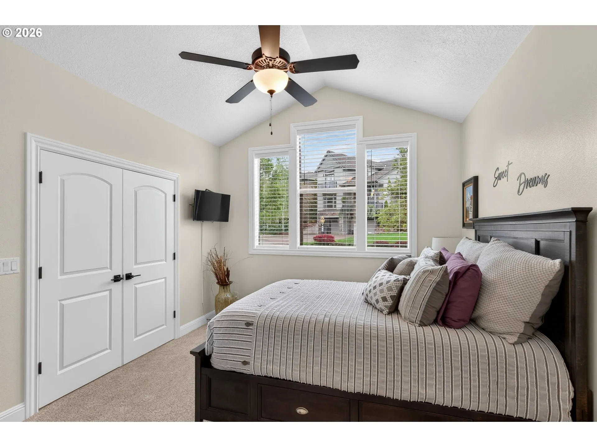 Bedroom-Main
