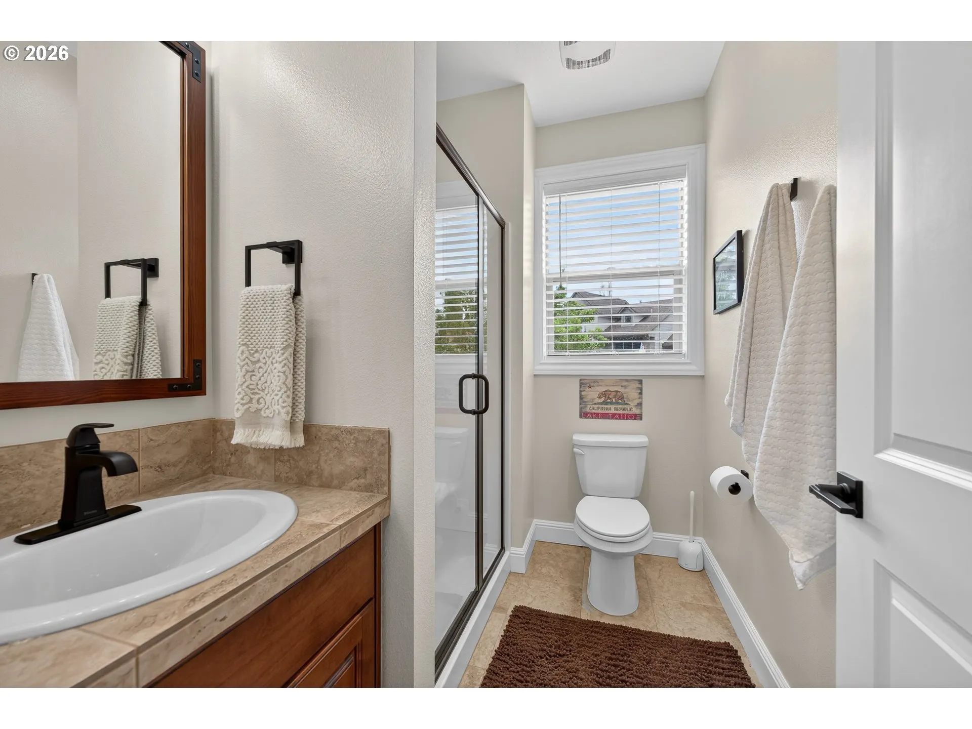 Bathroom-Upper