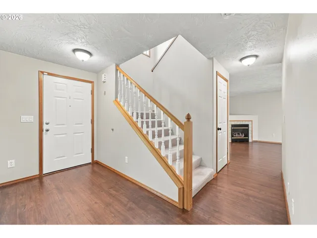 Entrance/Foyer