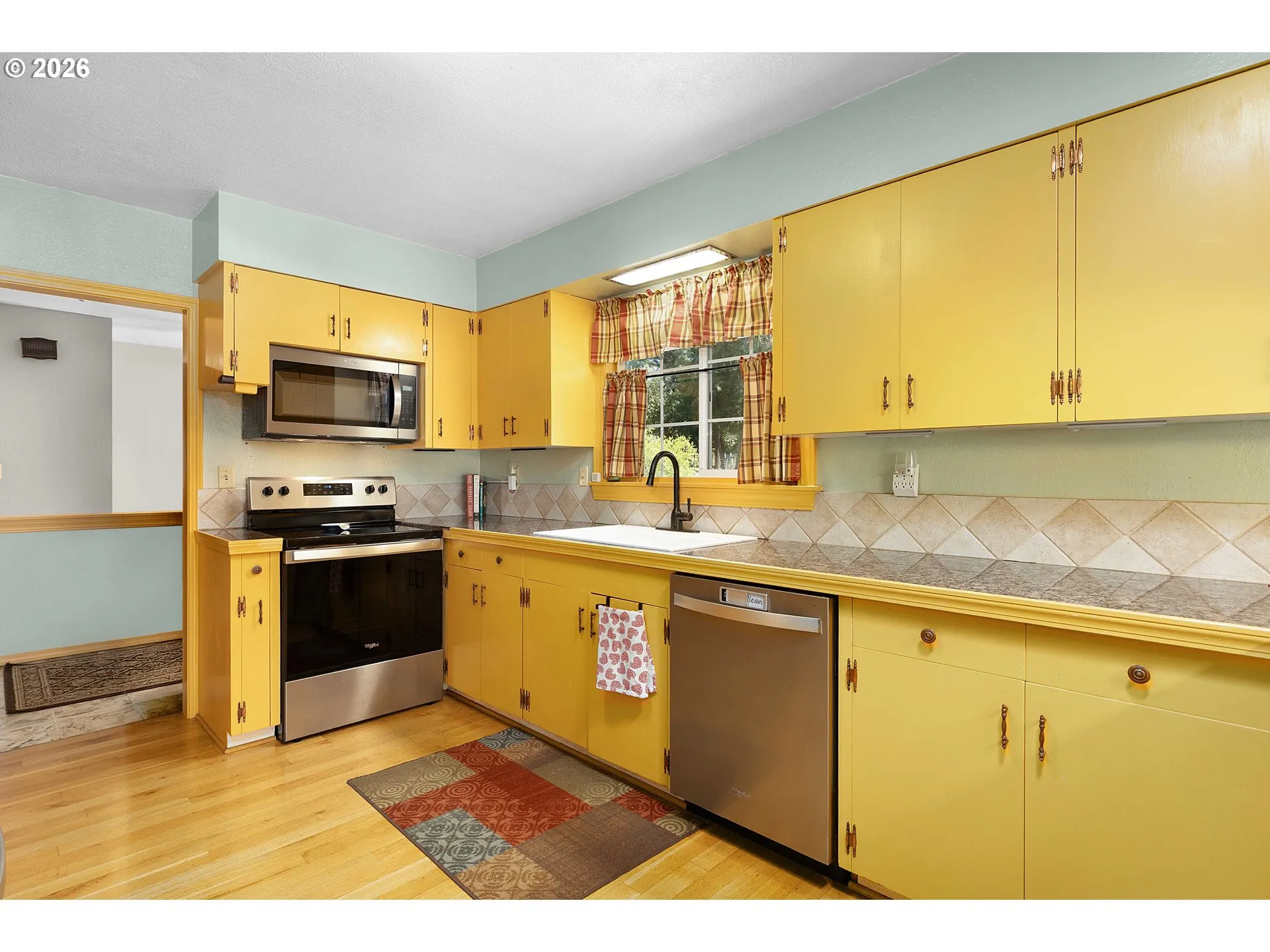 Kitchen-Oven