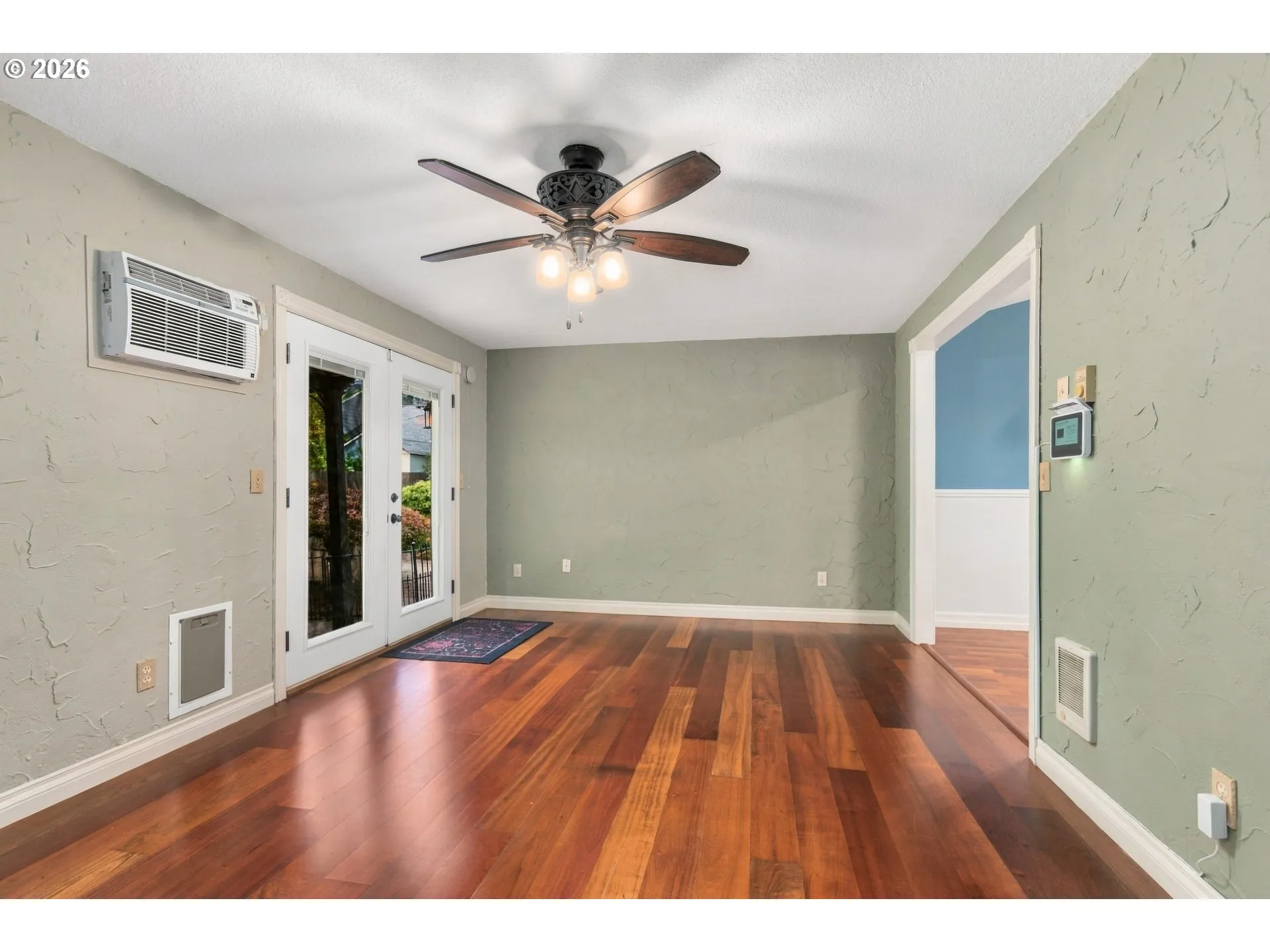 Family Room-Ceiling Fan