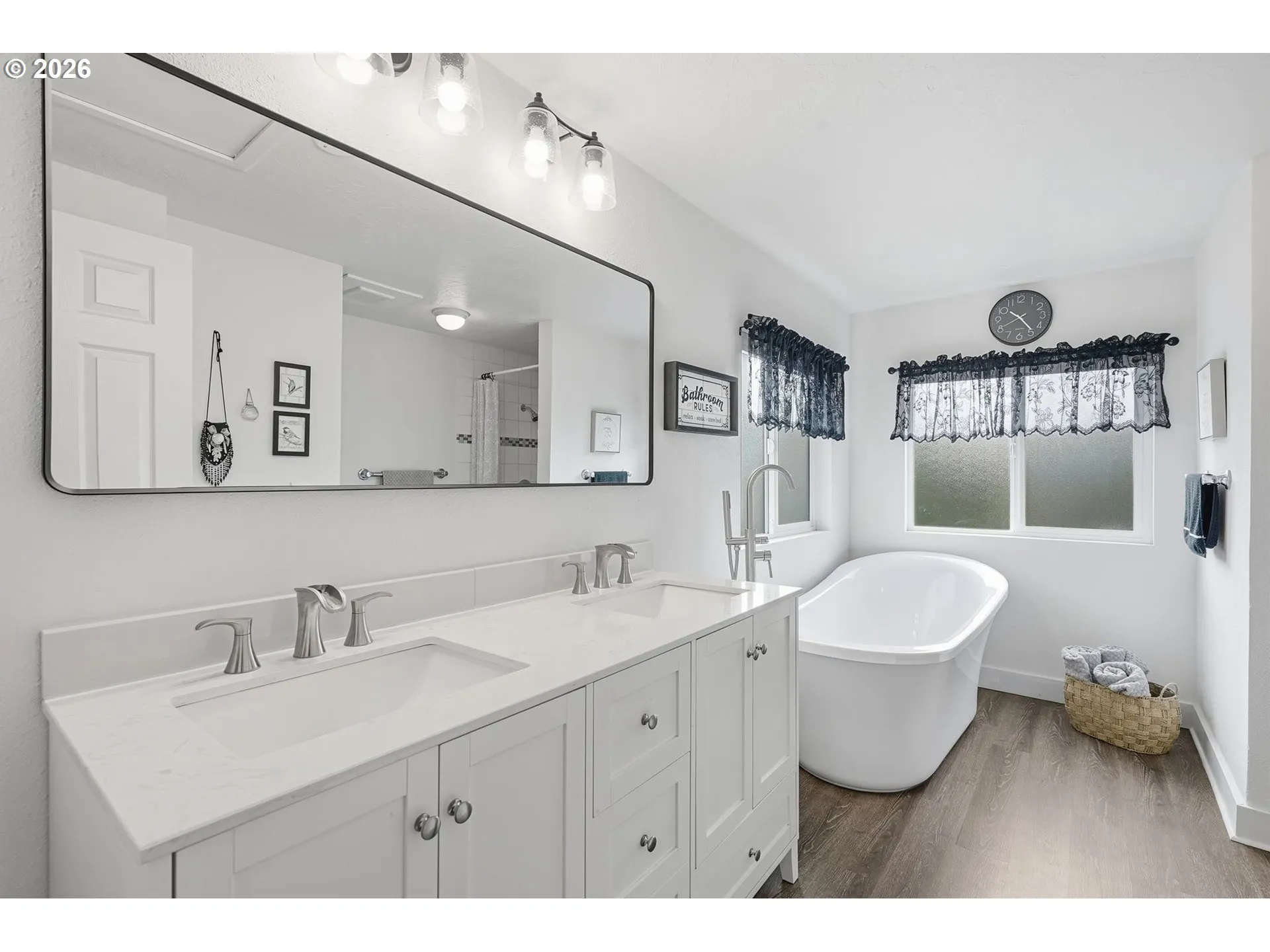 Owner's Suite Bathroom