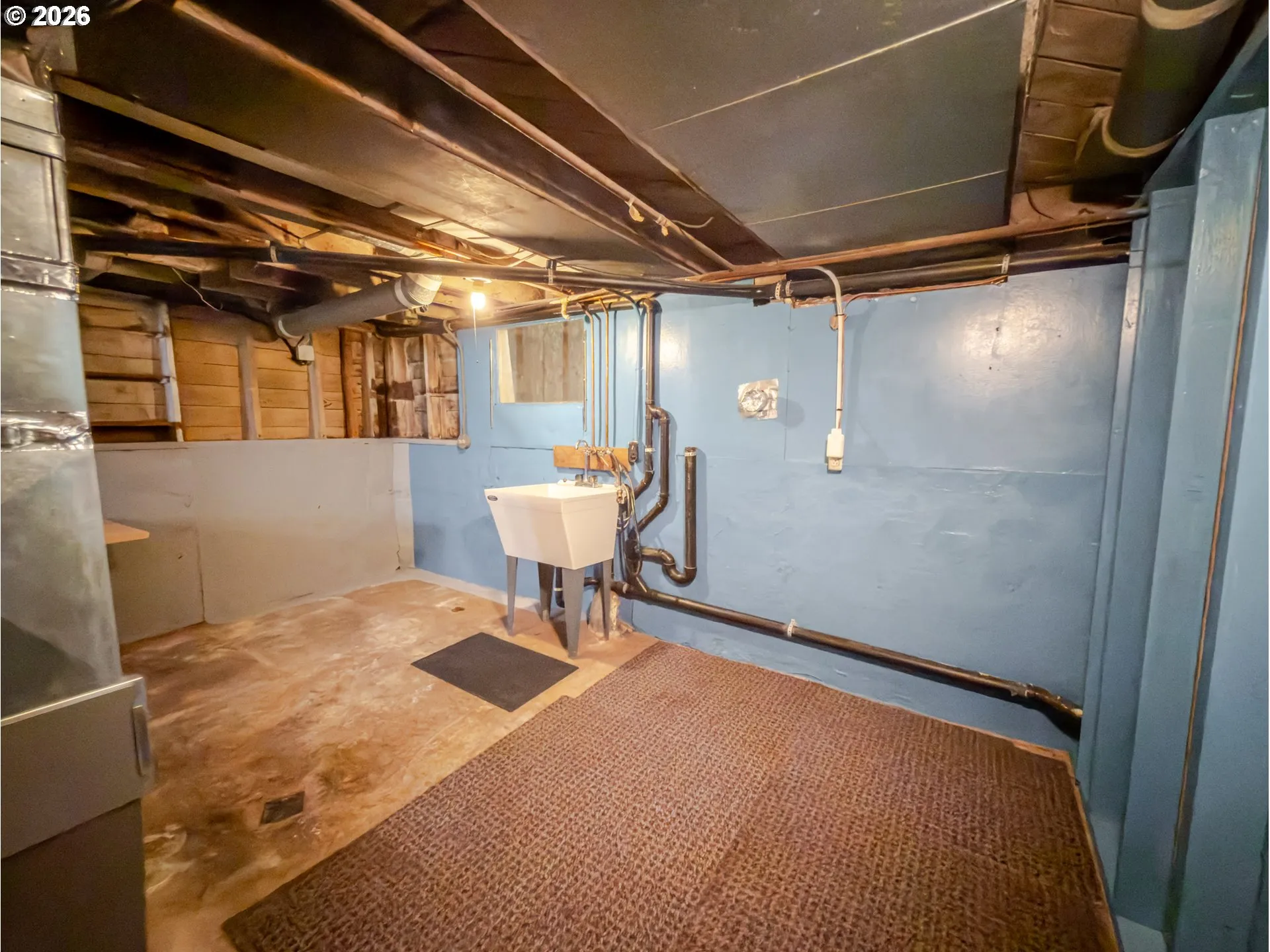 Laundry-basement