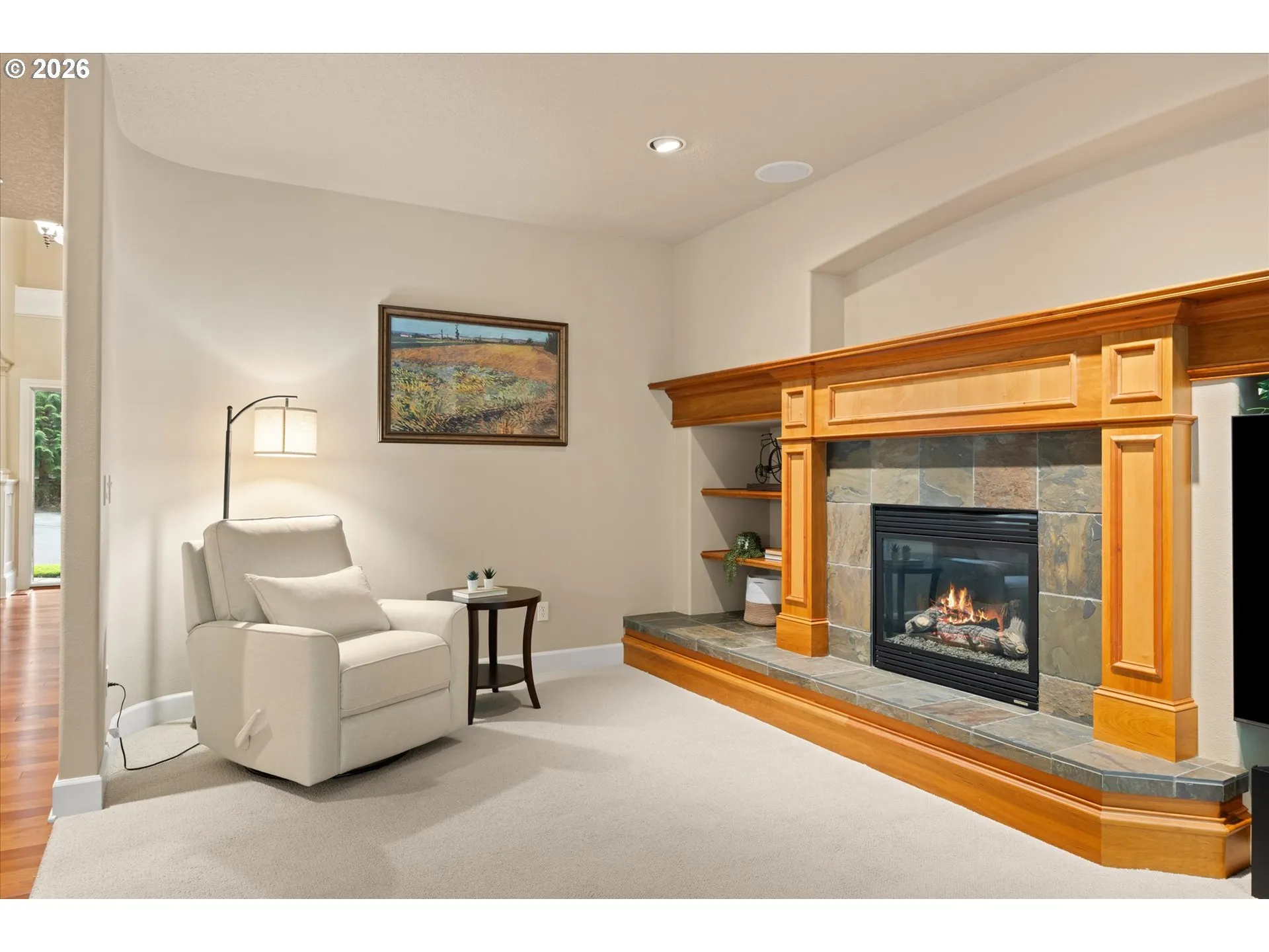 Living Room-Fireplace