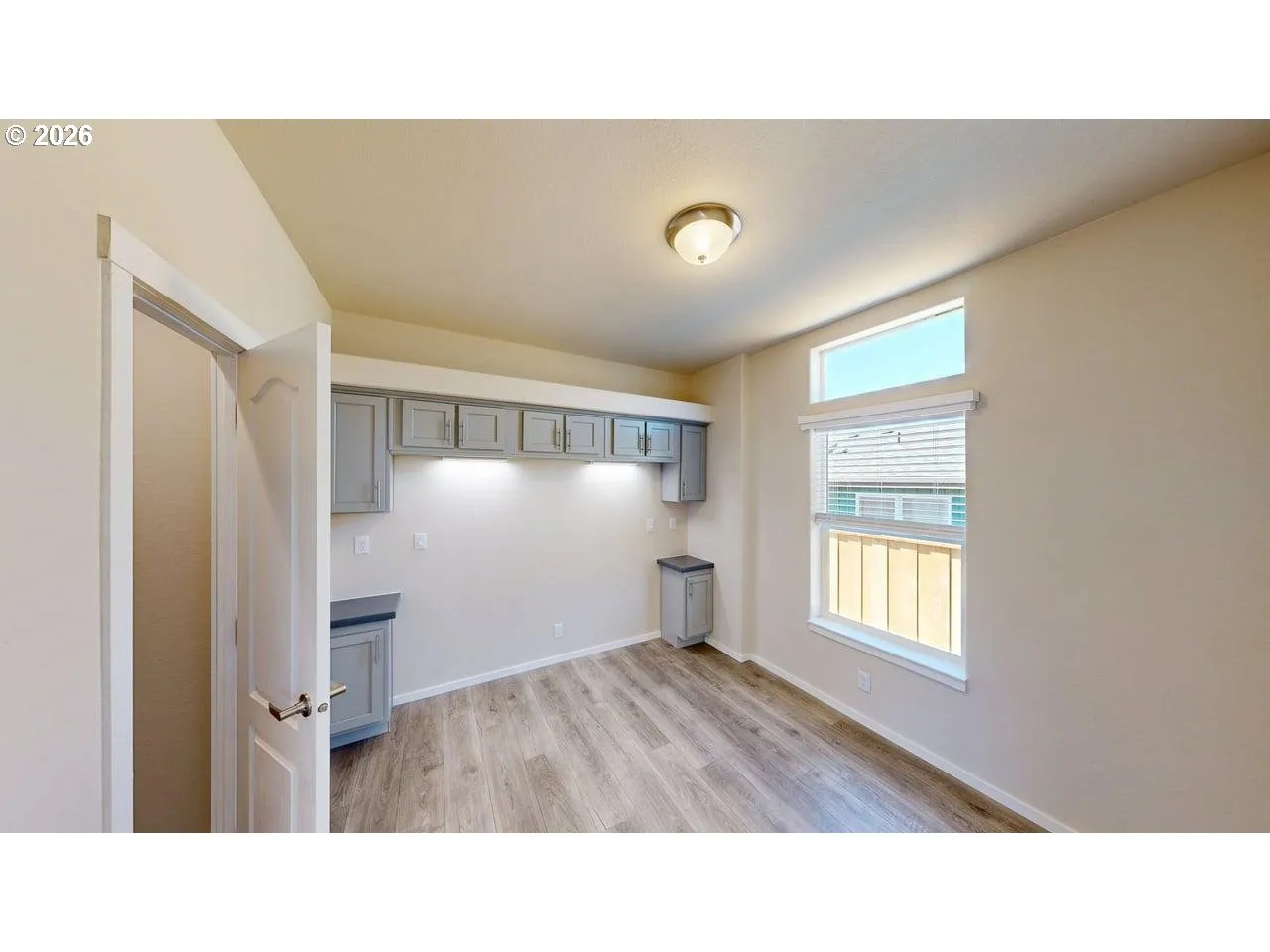 Bedroom, Primary