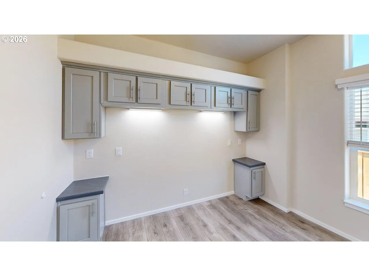Bedroom, Primary
