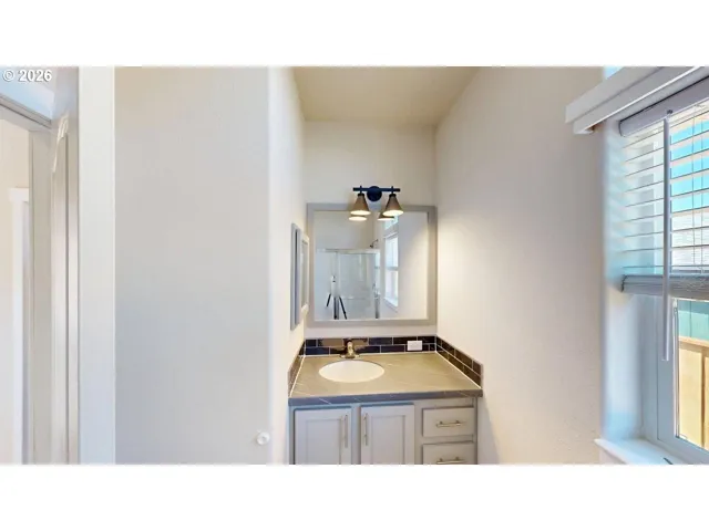 Bathroom-Hall