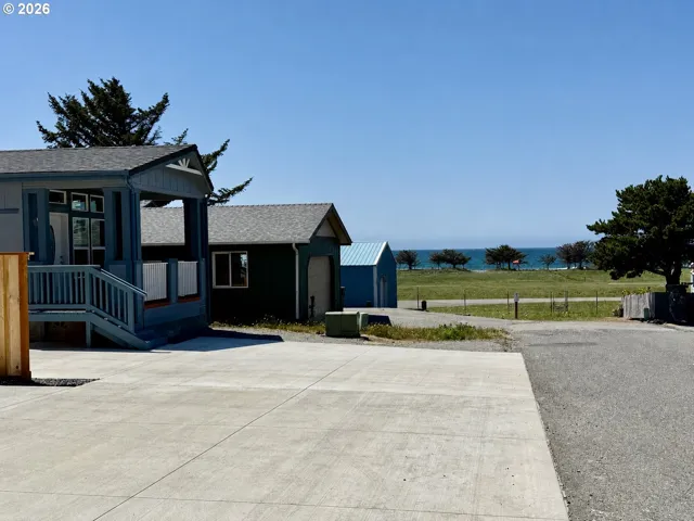 View-Beach/Ocean