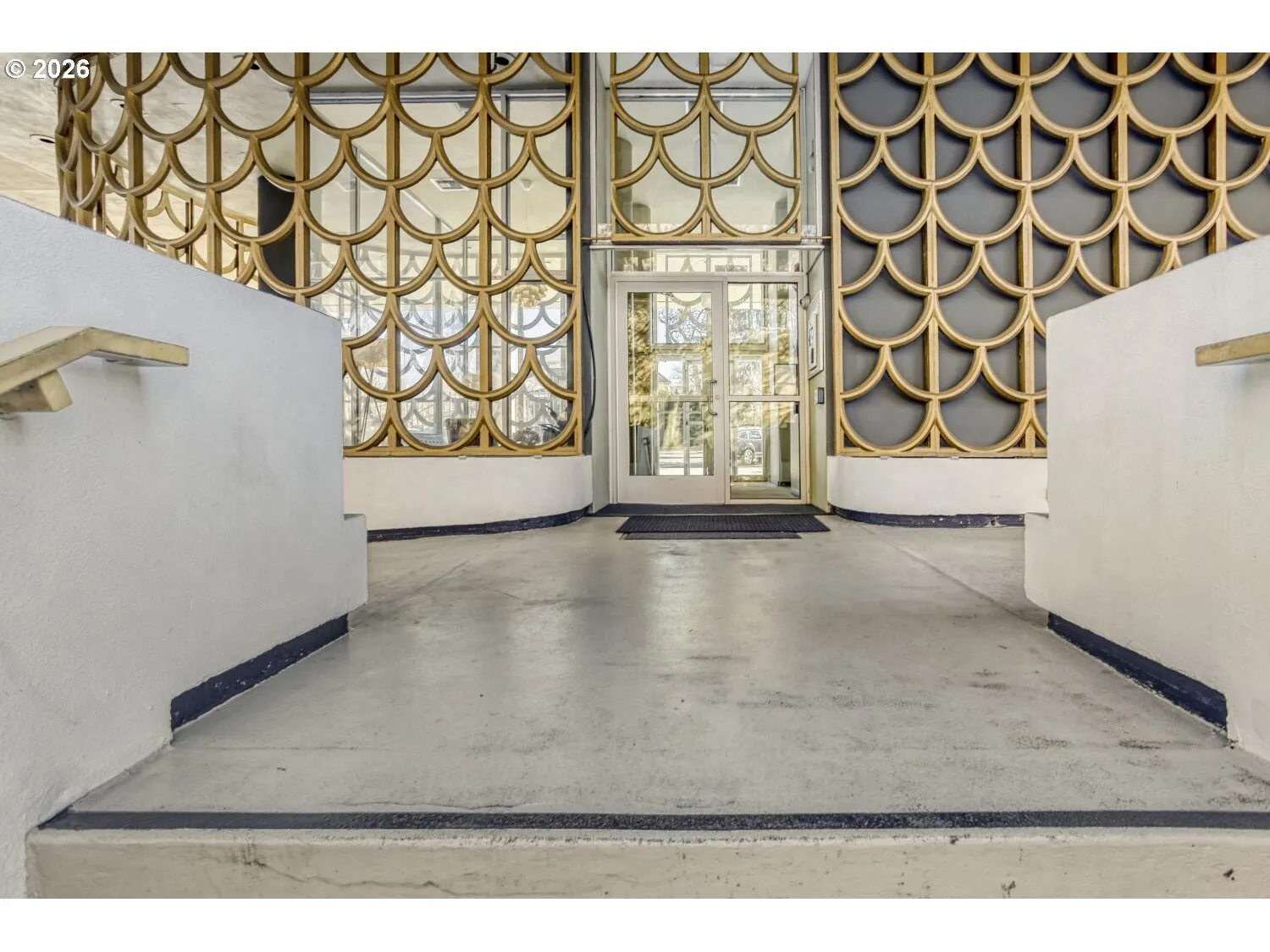 Entrance/Foyer