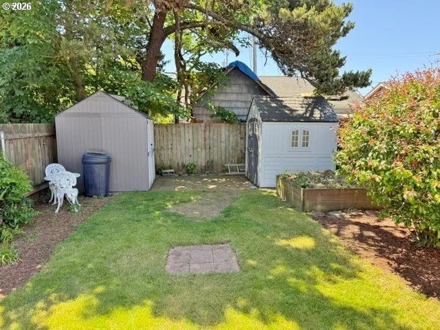 Backyard-Fenced