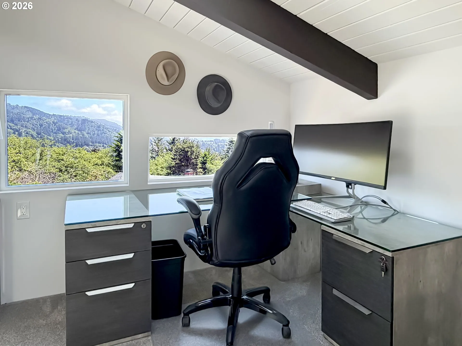 Den/Office-Upper