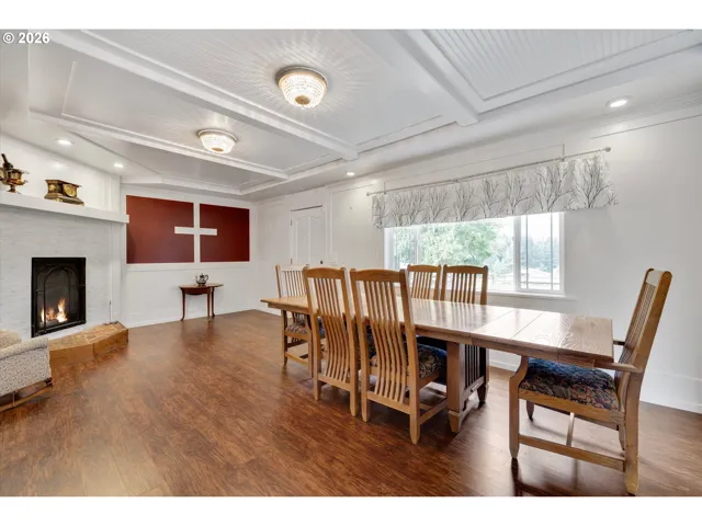 Dining Room-Coffered Ceilings