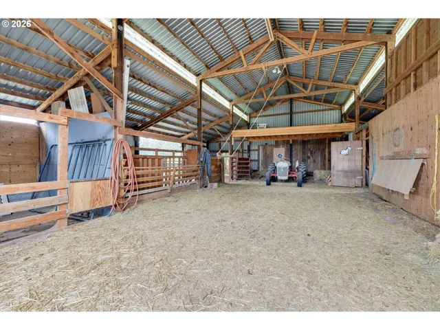 Barn