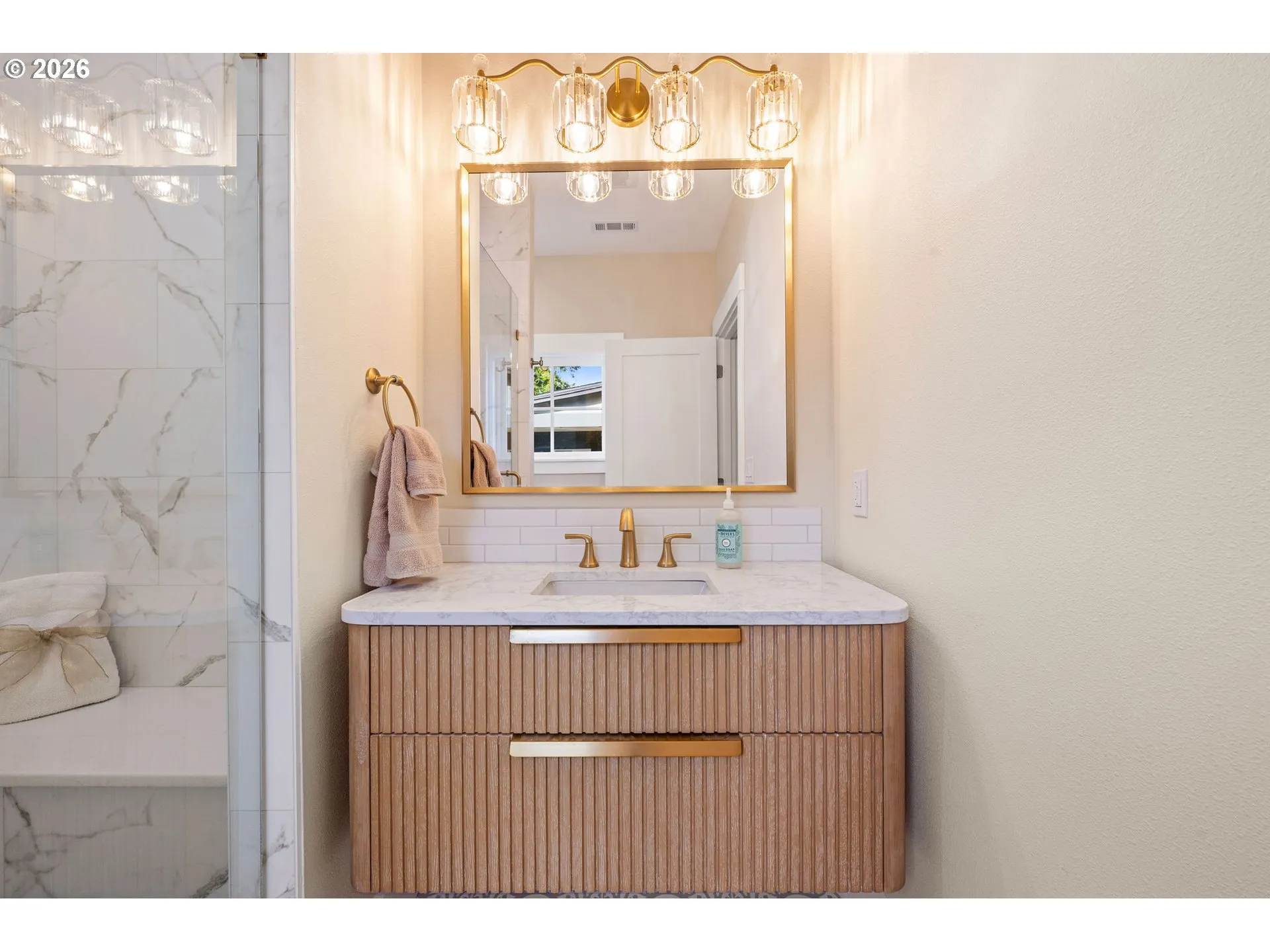 Bathroom, Attached