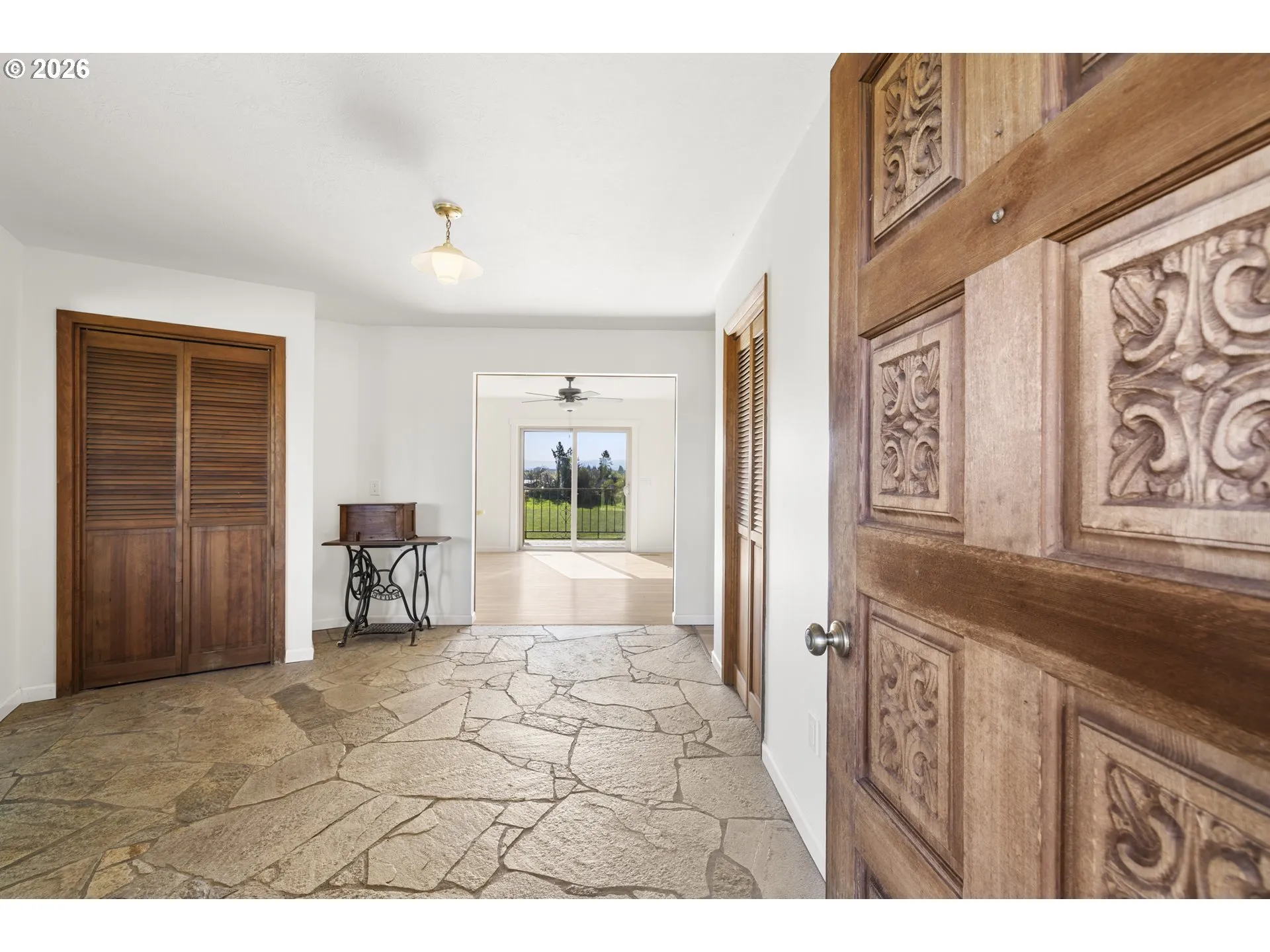 Entrance/Foyer