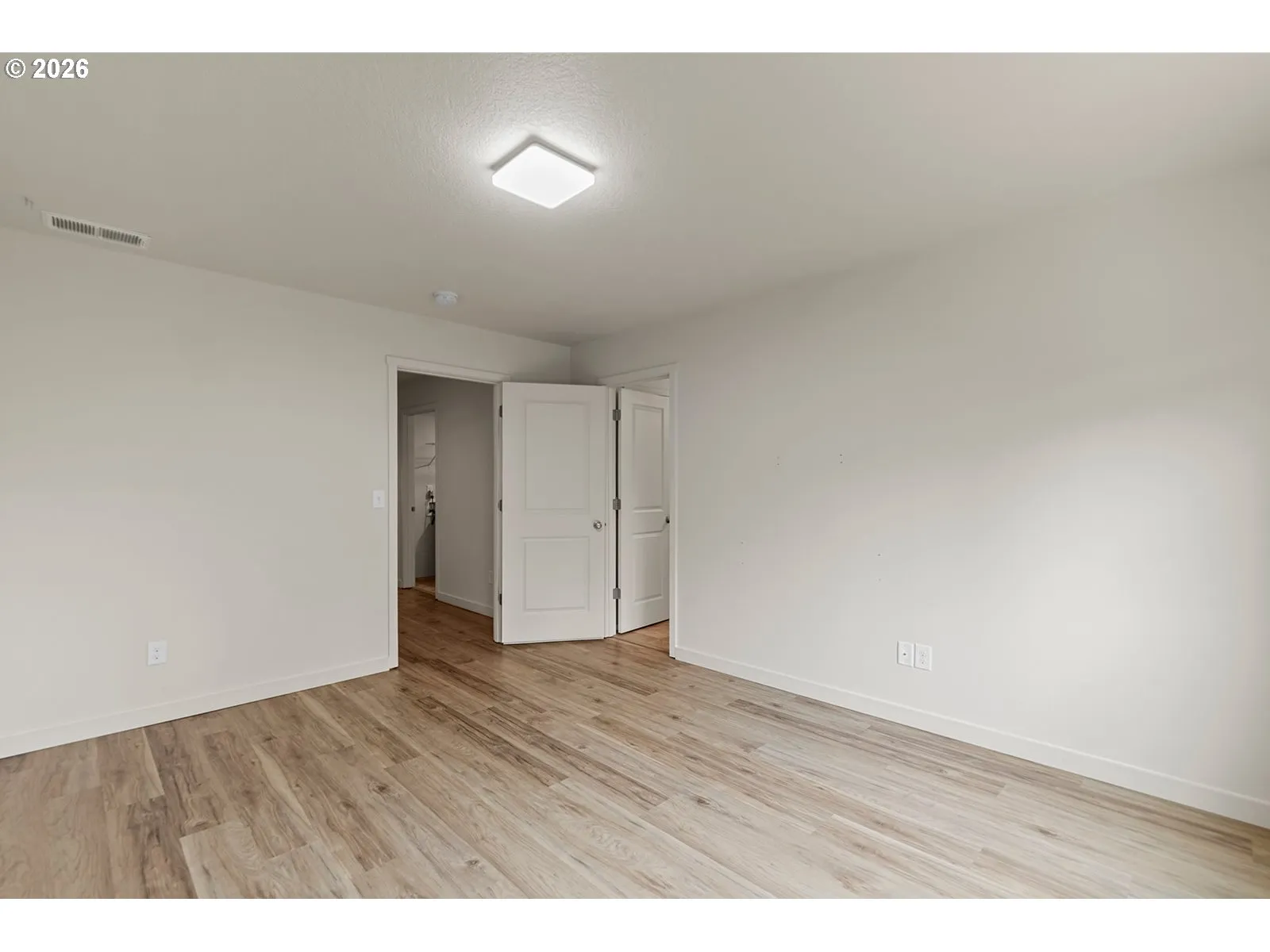 Bedroom, Primary-Upper