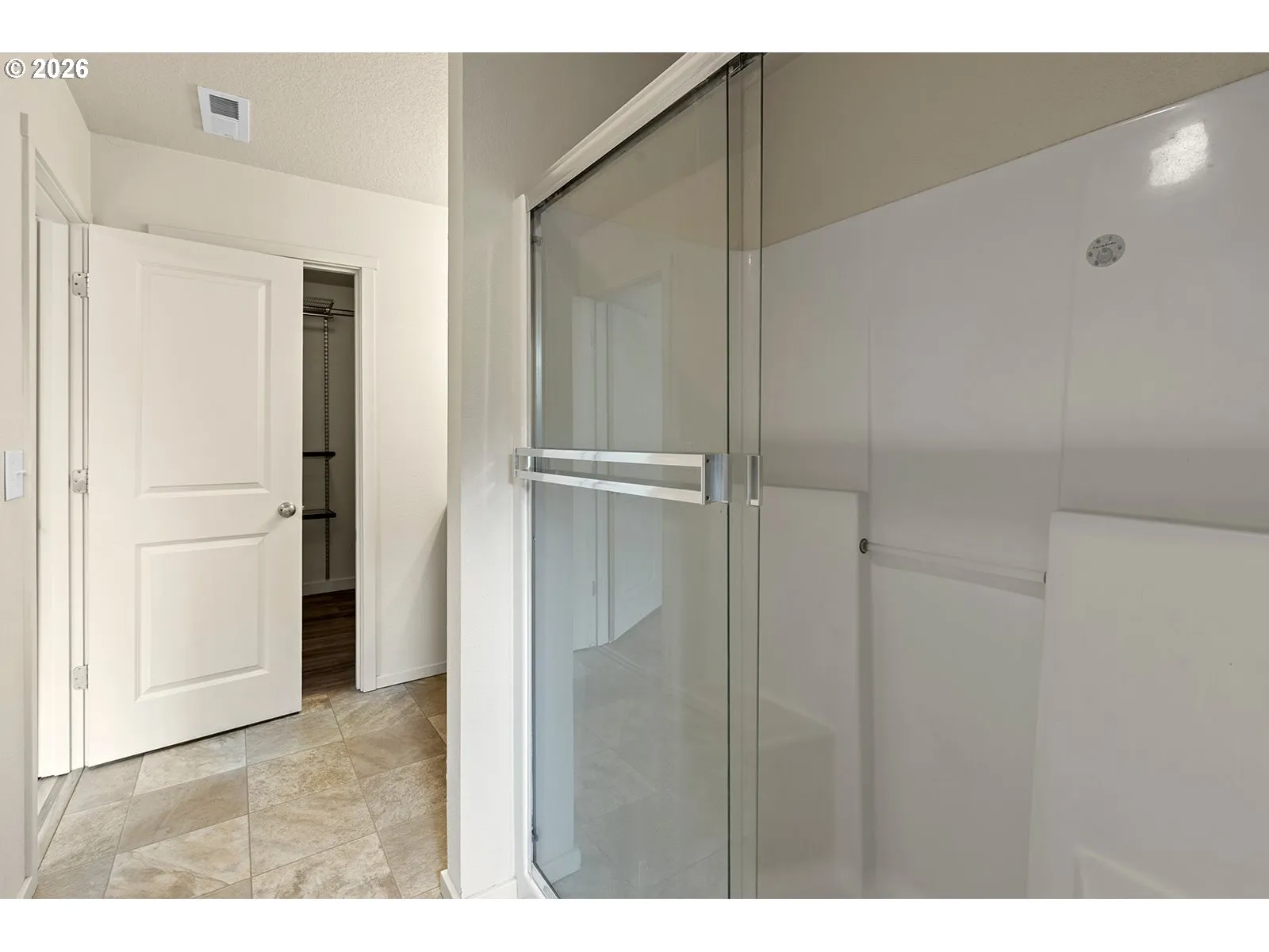 Bathroom, Attached