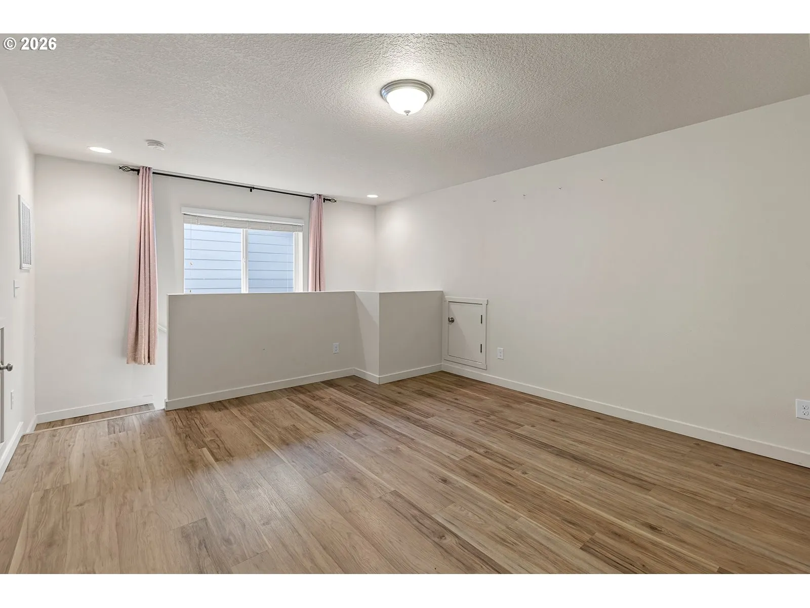 Bonus Room-Upper